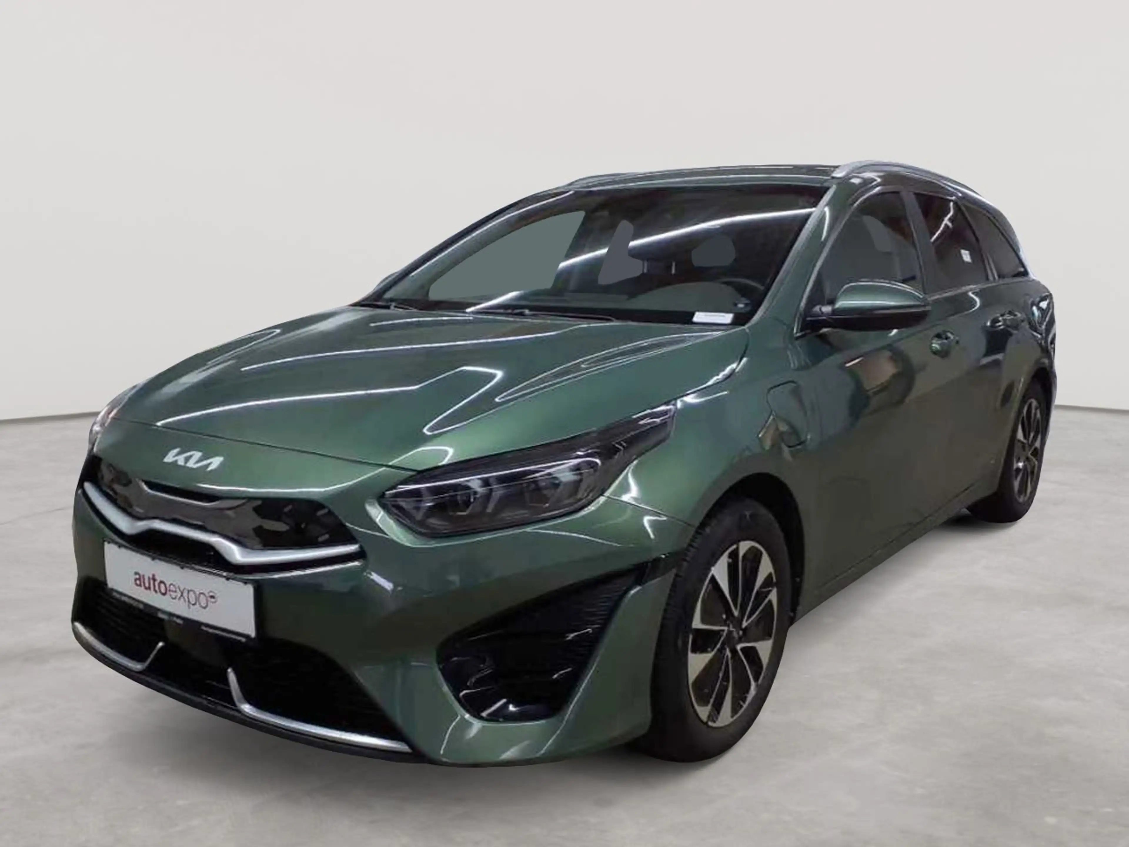Kia Ceed / cee'd Ceed SW 1.6 GDI Plug-in-Hybrid Platinum — photo 2