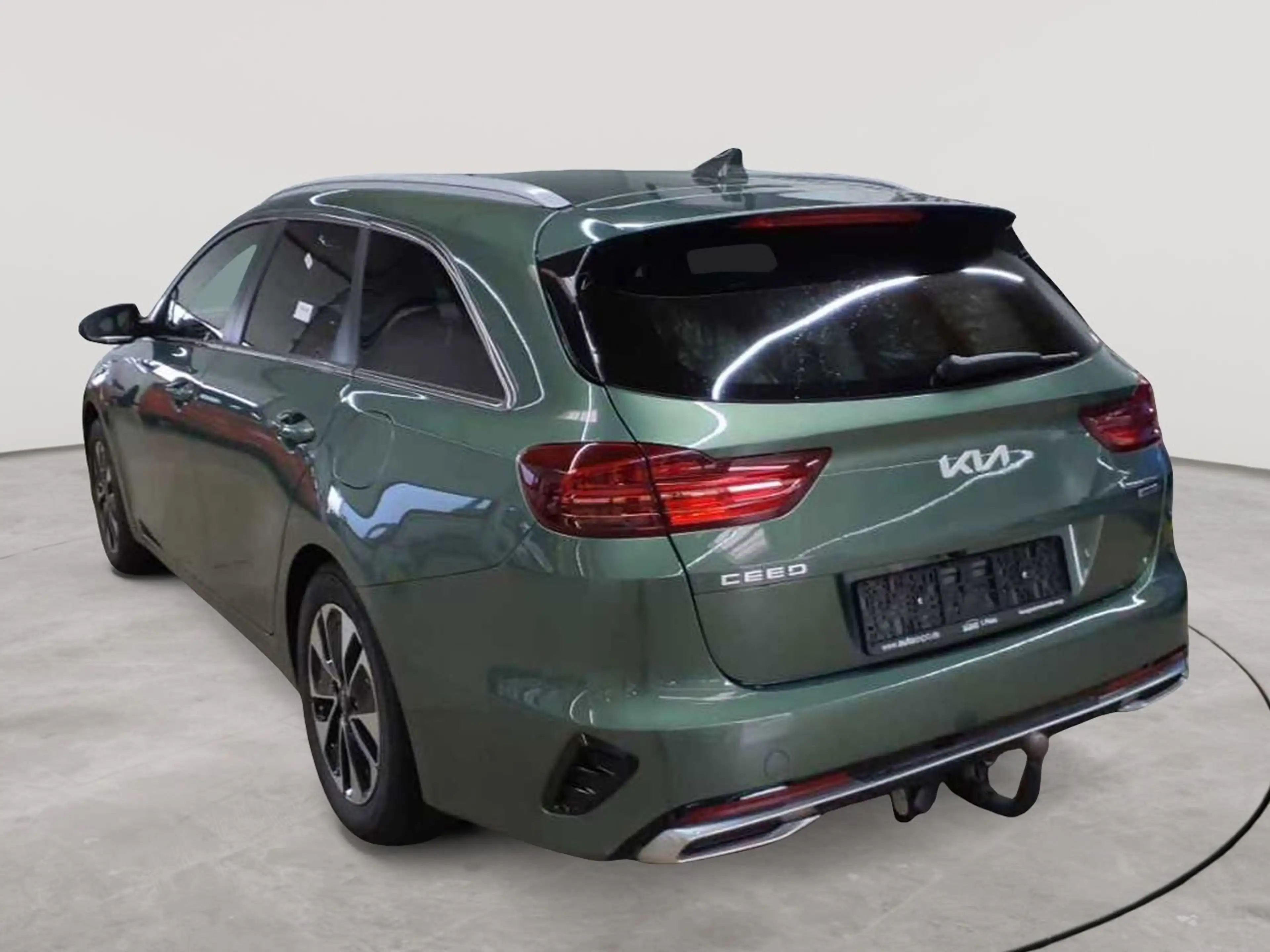 Kia Ceed / cee'd Ceed SW 1.6 GDI Plug-in-Hybrid Platinum — photo 5