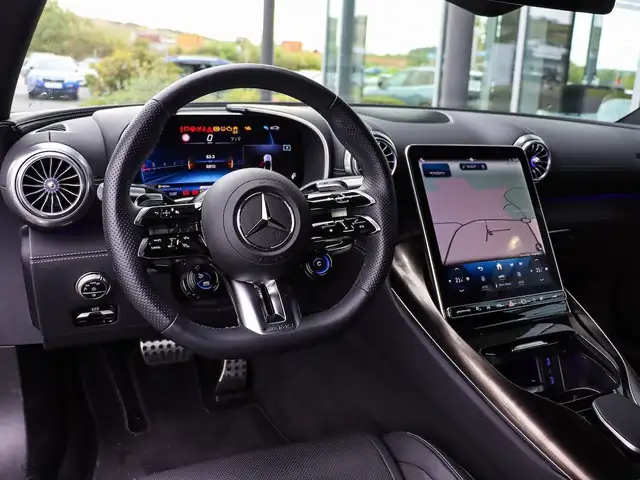 Mercedes-Benz SL view 19