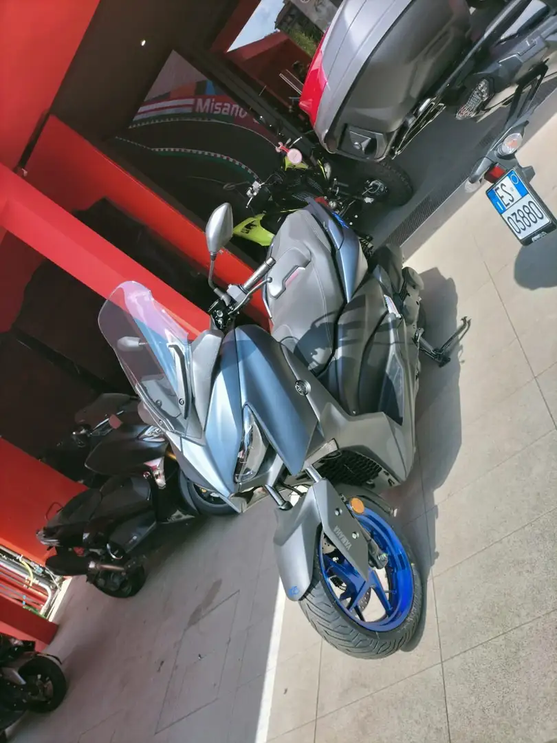 Yamaha X-Max 125 Niebieski - 2