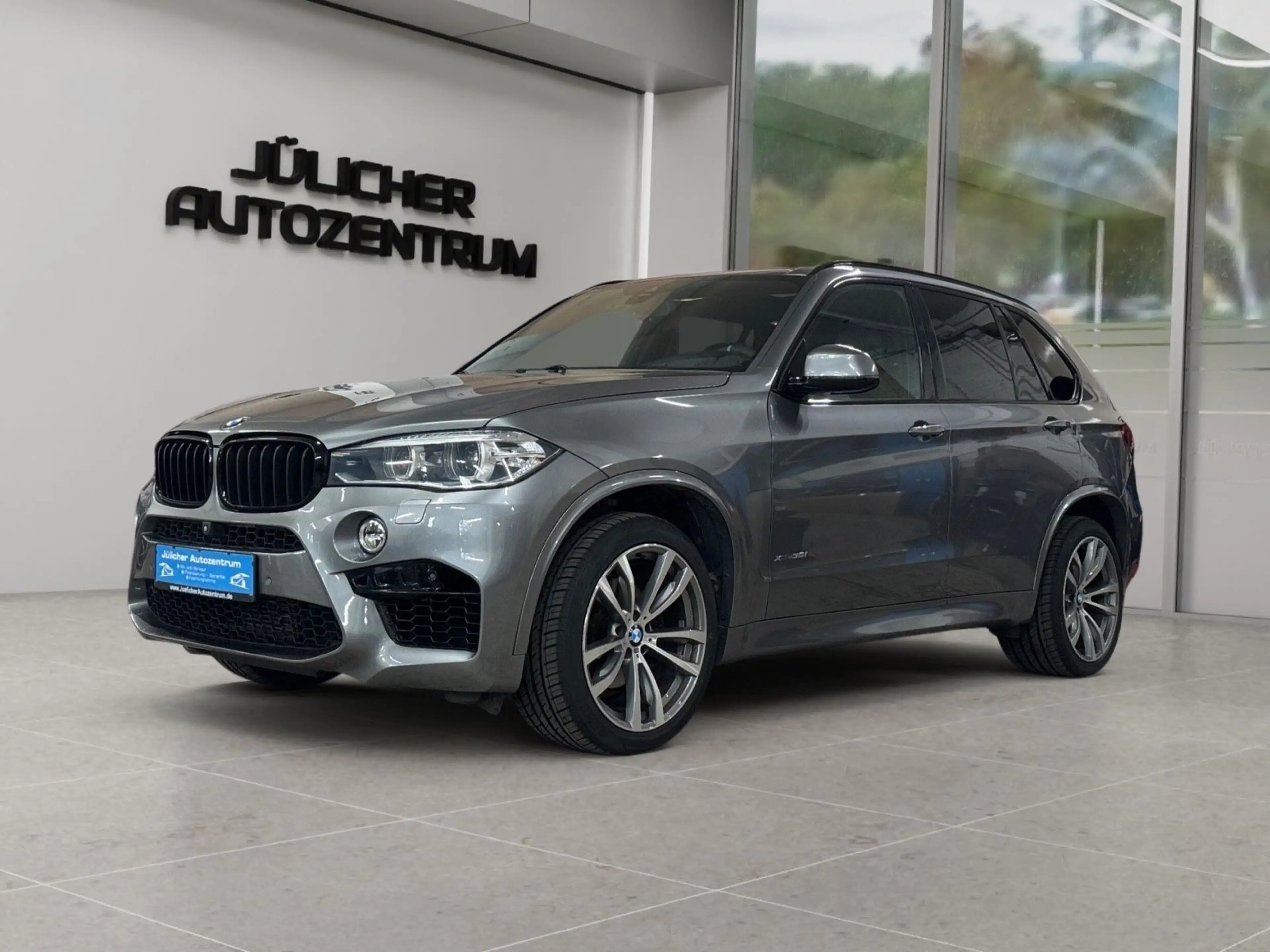 BMW X5 xDrive 35 i M Sport, Wenig Km, Panoramadach — photo 4