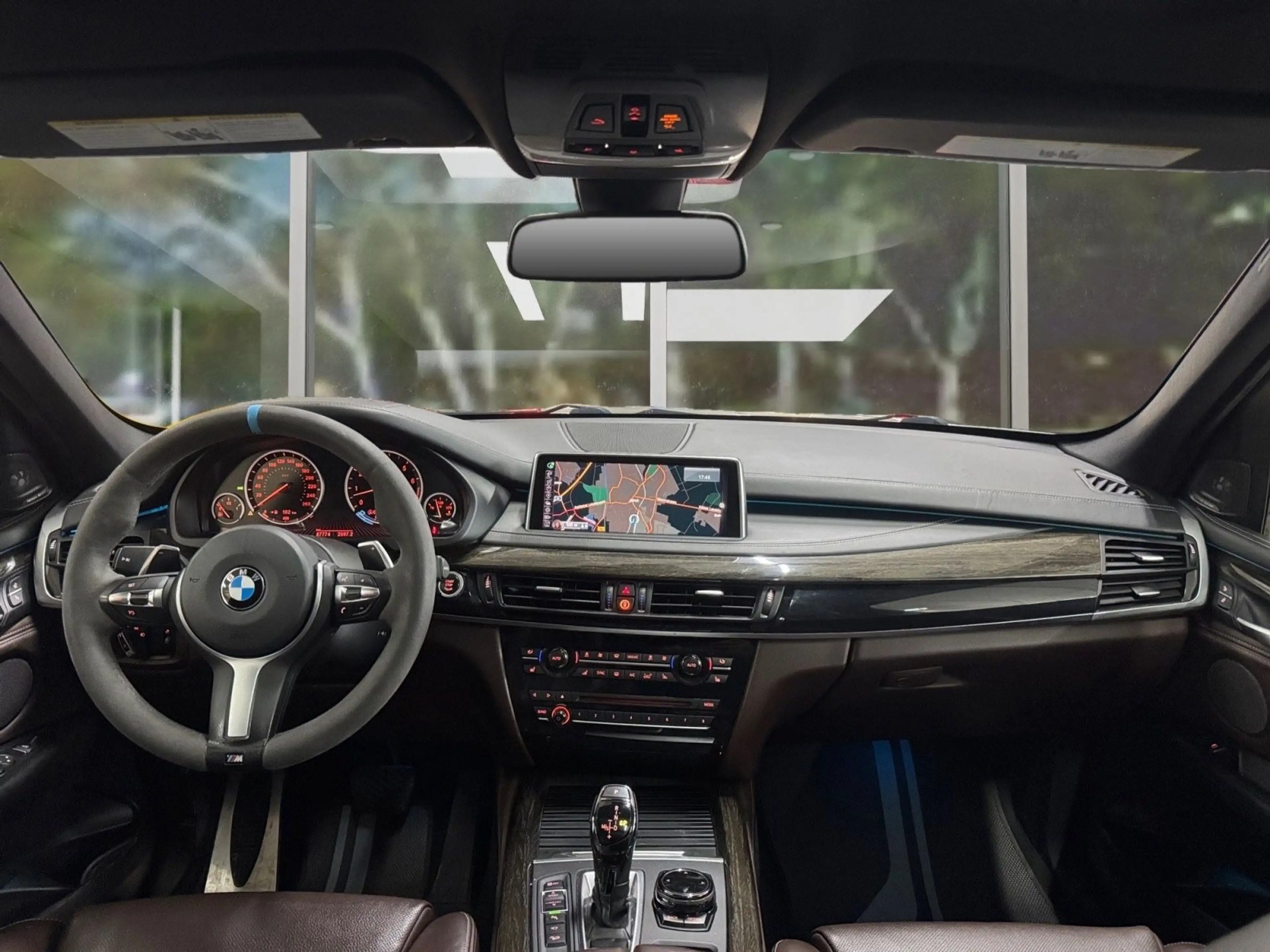 BMW X5 xDrive 35 i M Sport, Wenig Km, Panoramadach — photo 9