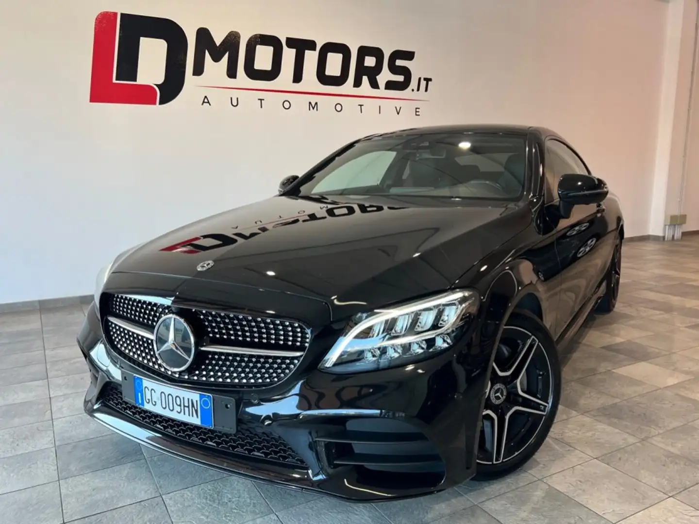 Mercedes-Benz C 220 d Auto Coupé Premium Plus AMG LINE Negro - 2