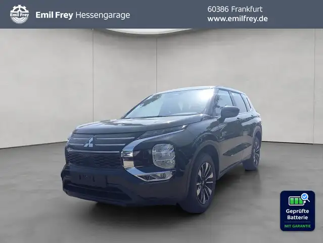Mitsubishi Outlander 2.4 4WD Plug In Hybrid Plus 100 kW, 5 tü