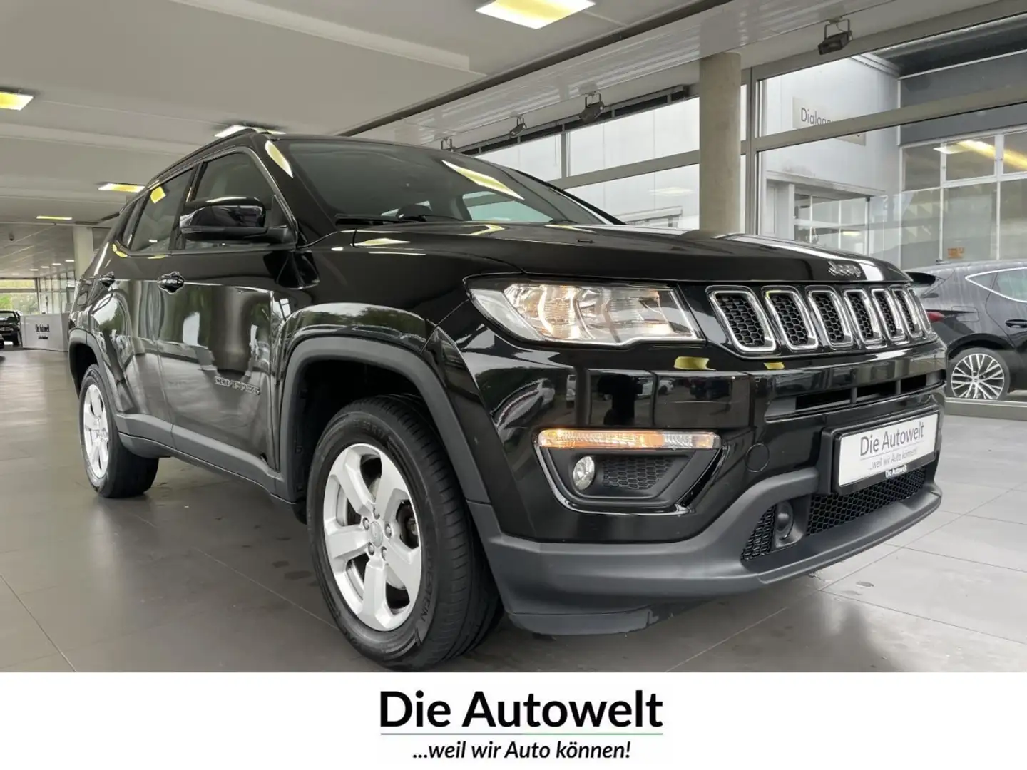 Jeep Compass 2,0 M-Jet 4WD Longitude NAVI PDC KAM GRA Klima Negro - 1