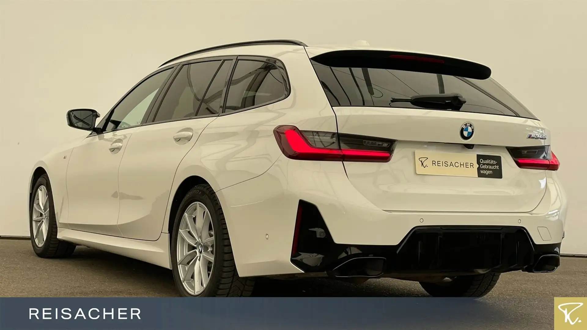 BMW 340 A xDrive Tou AHK Pano 360 HuD HiFi SHZ 17" Weiß - 2