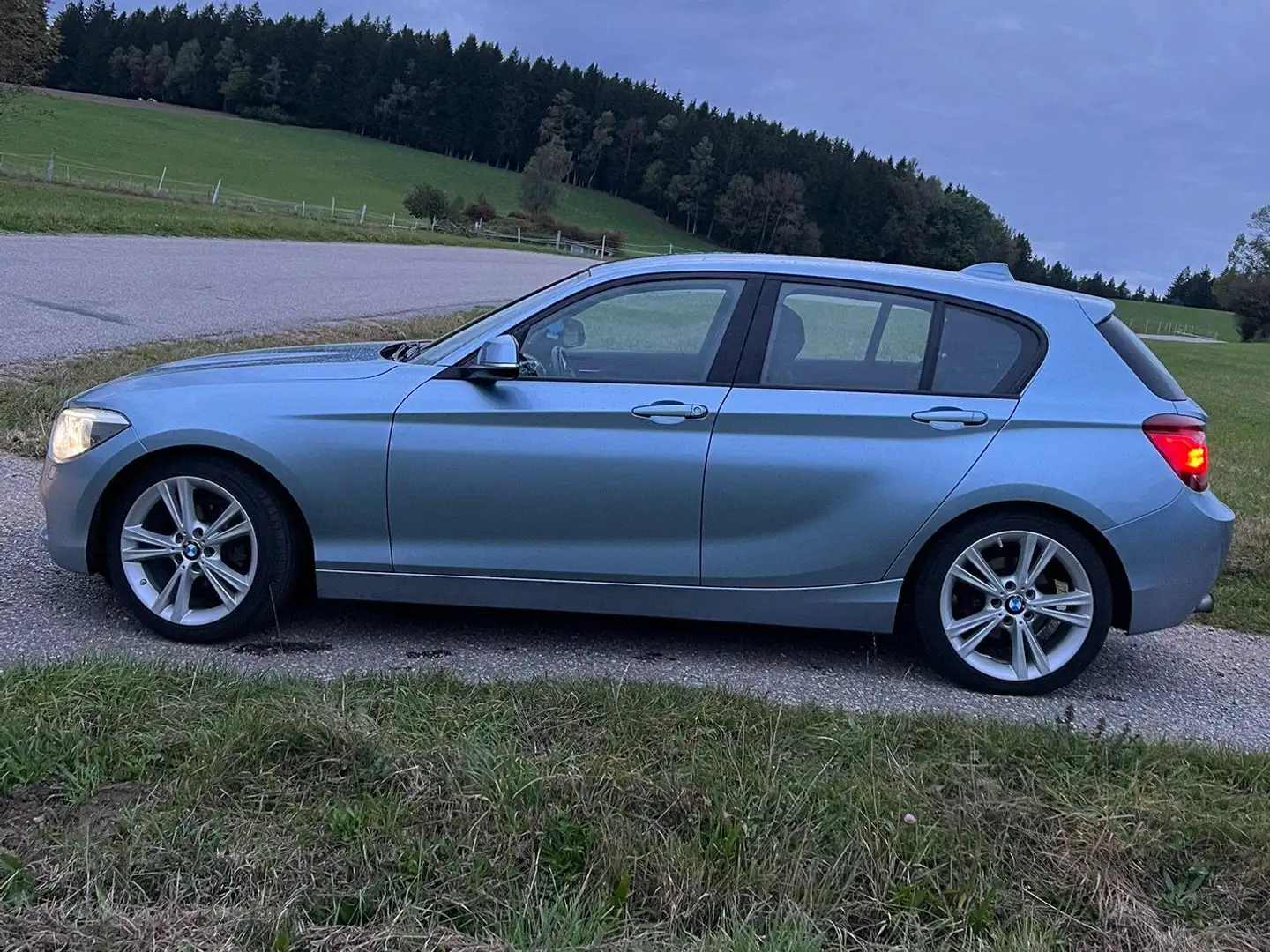 BMW 116 116i Österreich-Paket Österreich-Paket Blau - 1