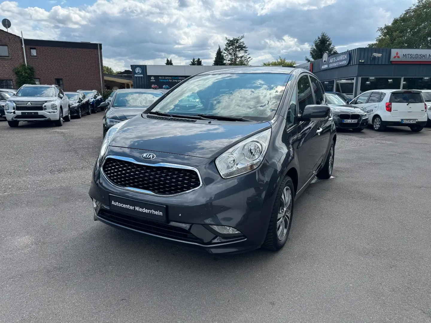 Kia Venga UEFA Euro 2016 Grau - 1