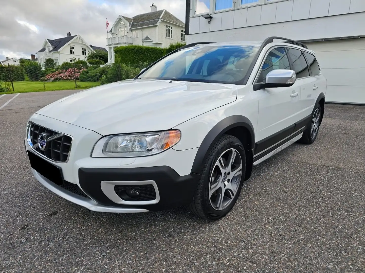 Volvo XC70 XC70 2.0 D3 Summum Geartronic Wit - 1