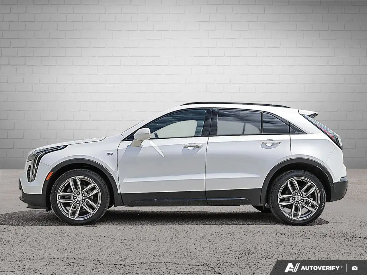 Cadillac XT4 снимка Cadillac XT4