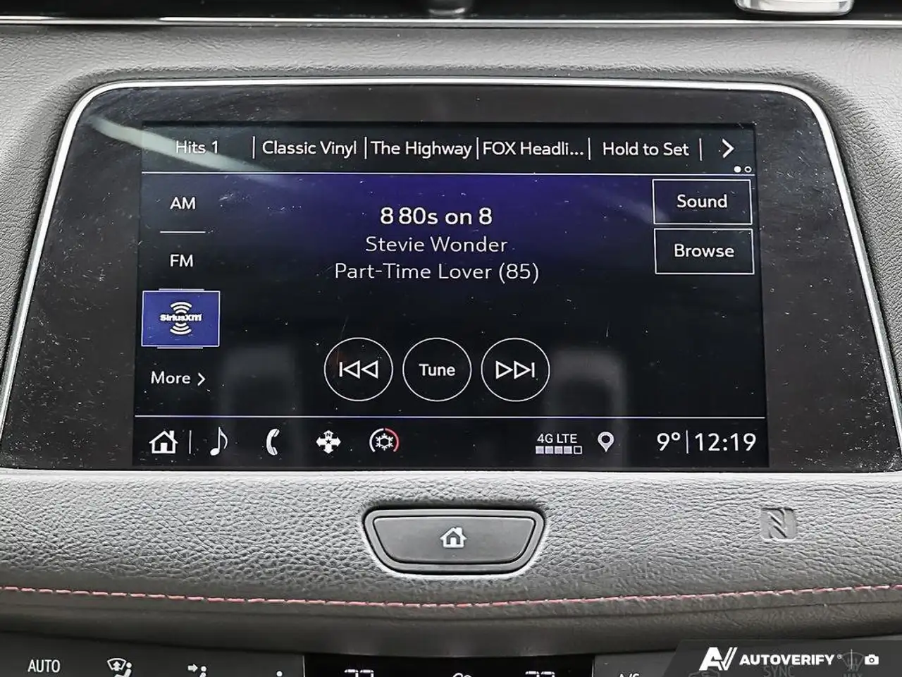Cadillac XT4 снимка Cadillac XT4