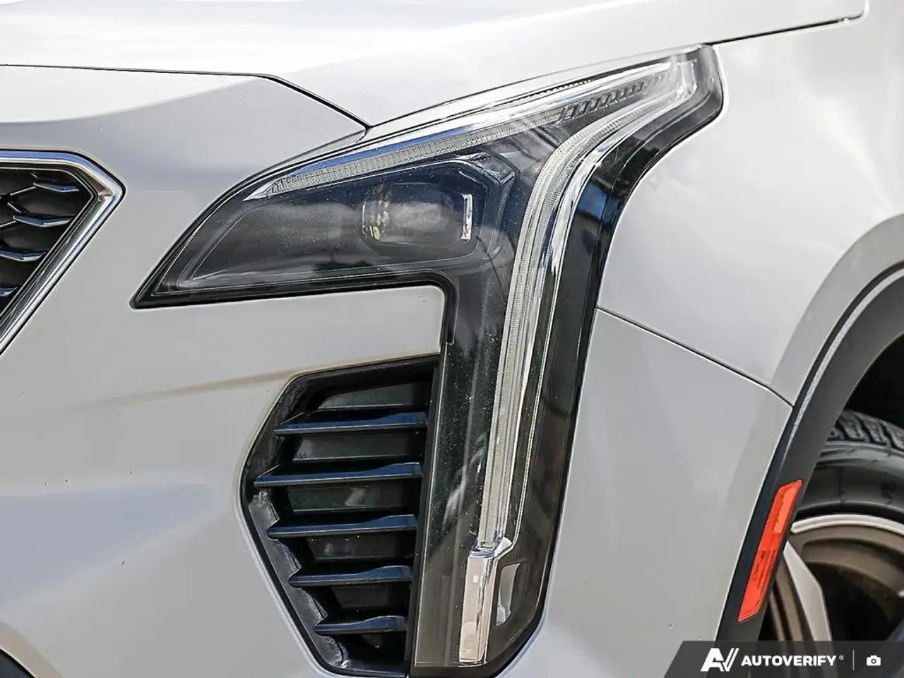 Cadillac XT4 снимка Cadillac XT4