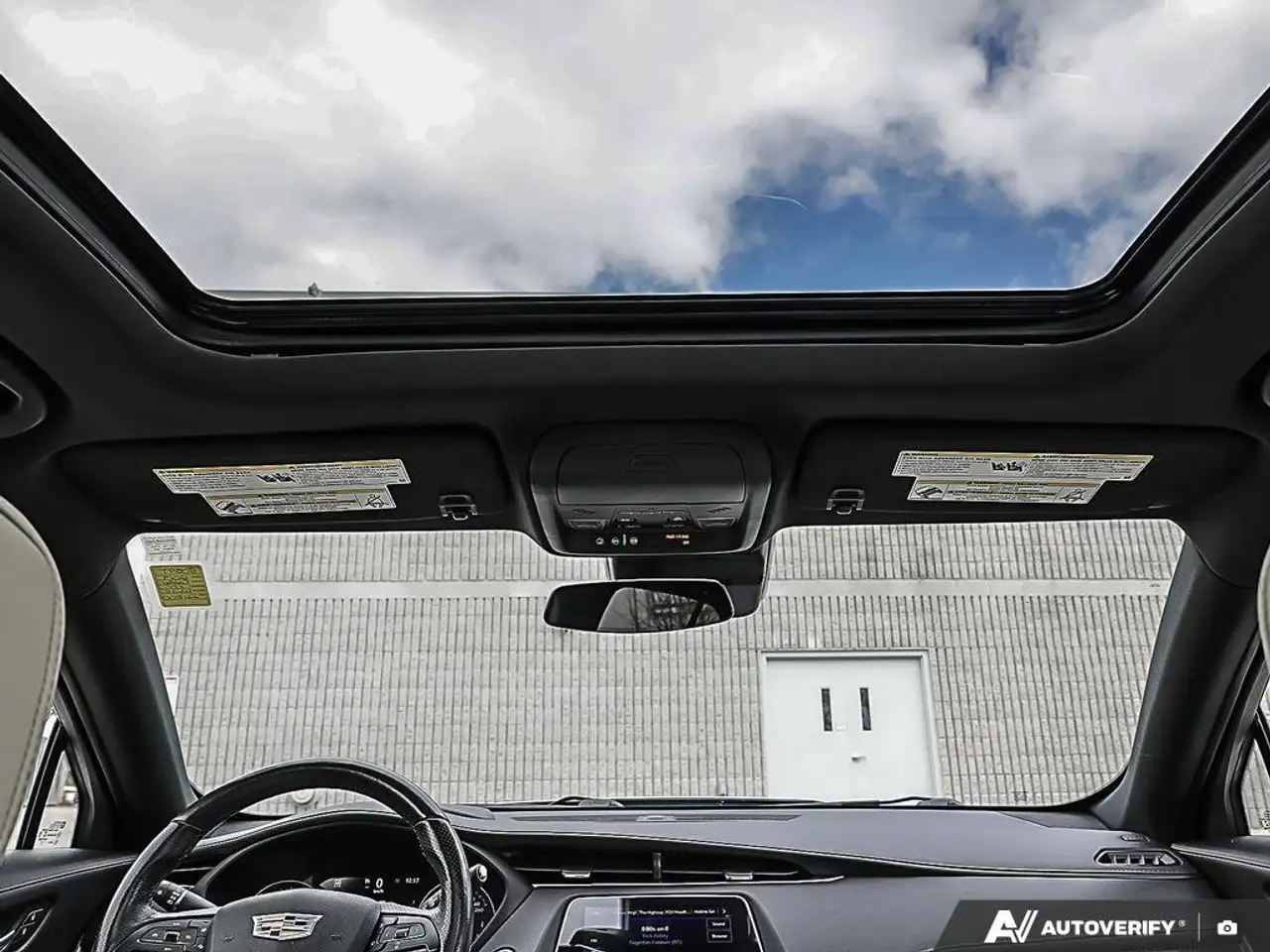 Cadillac XT4 снимка Cadillac XT4