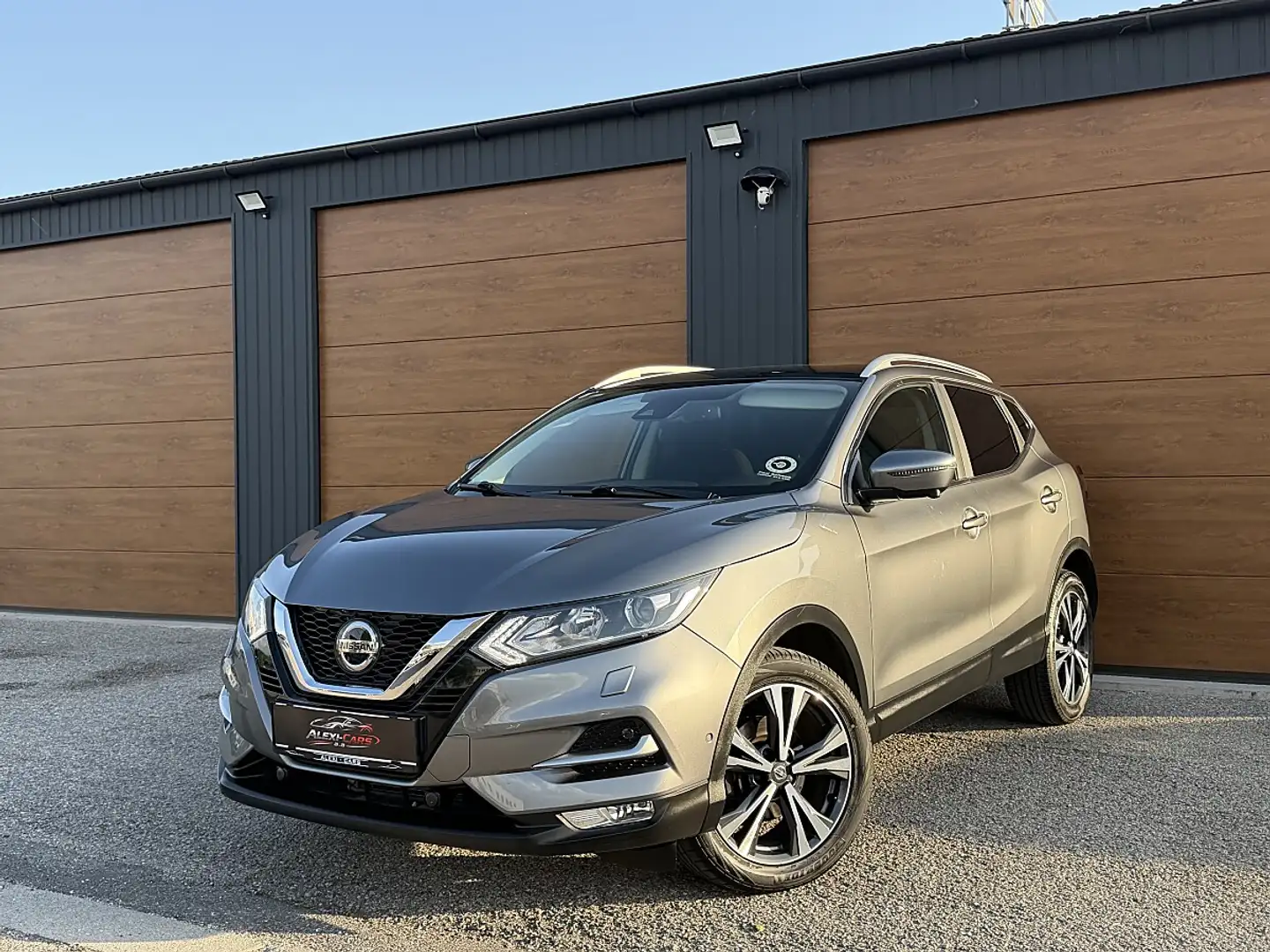 Nissan Qashqai 1besitz N-Connecta Grau - 1