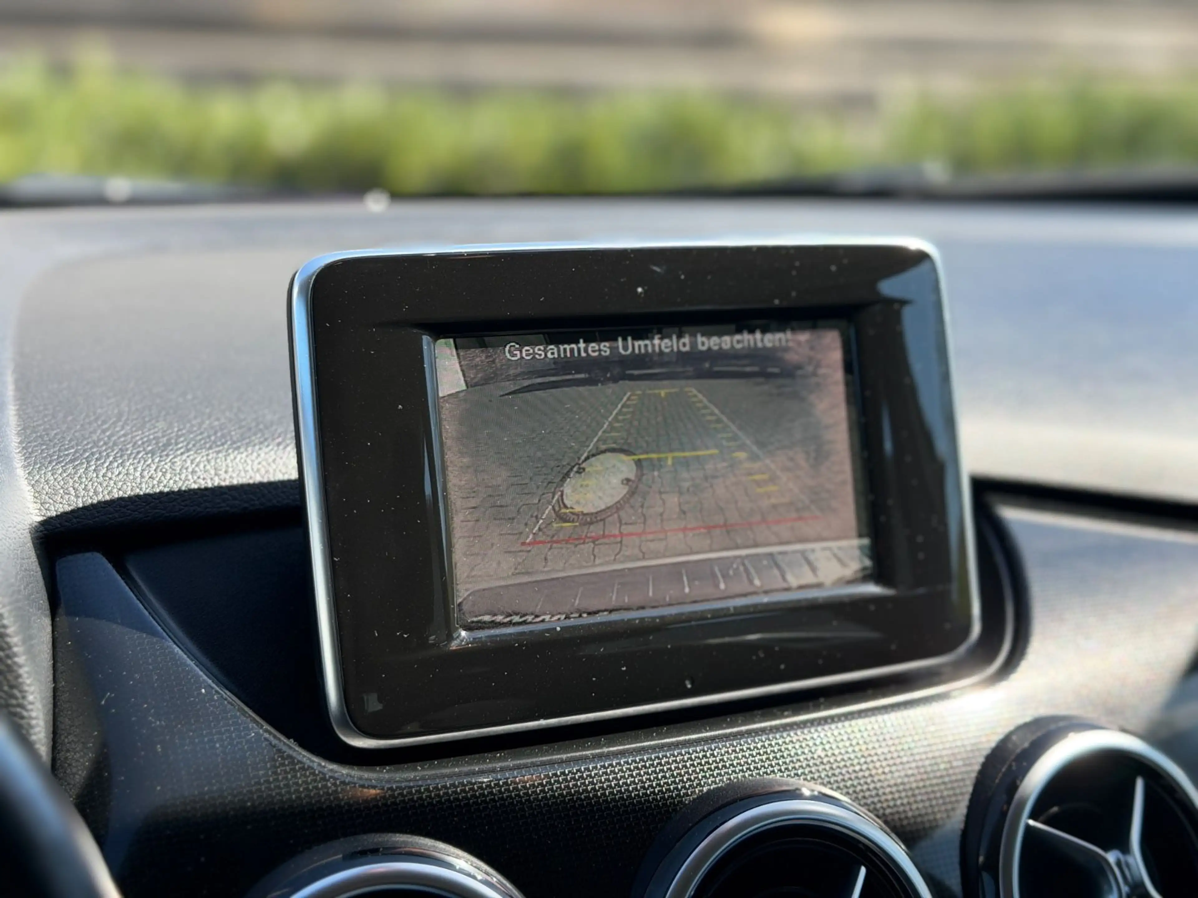 Mercedes-Benz B 220 4Matic LED Navi R.Kamera PDC Alus — photo 13