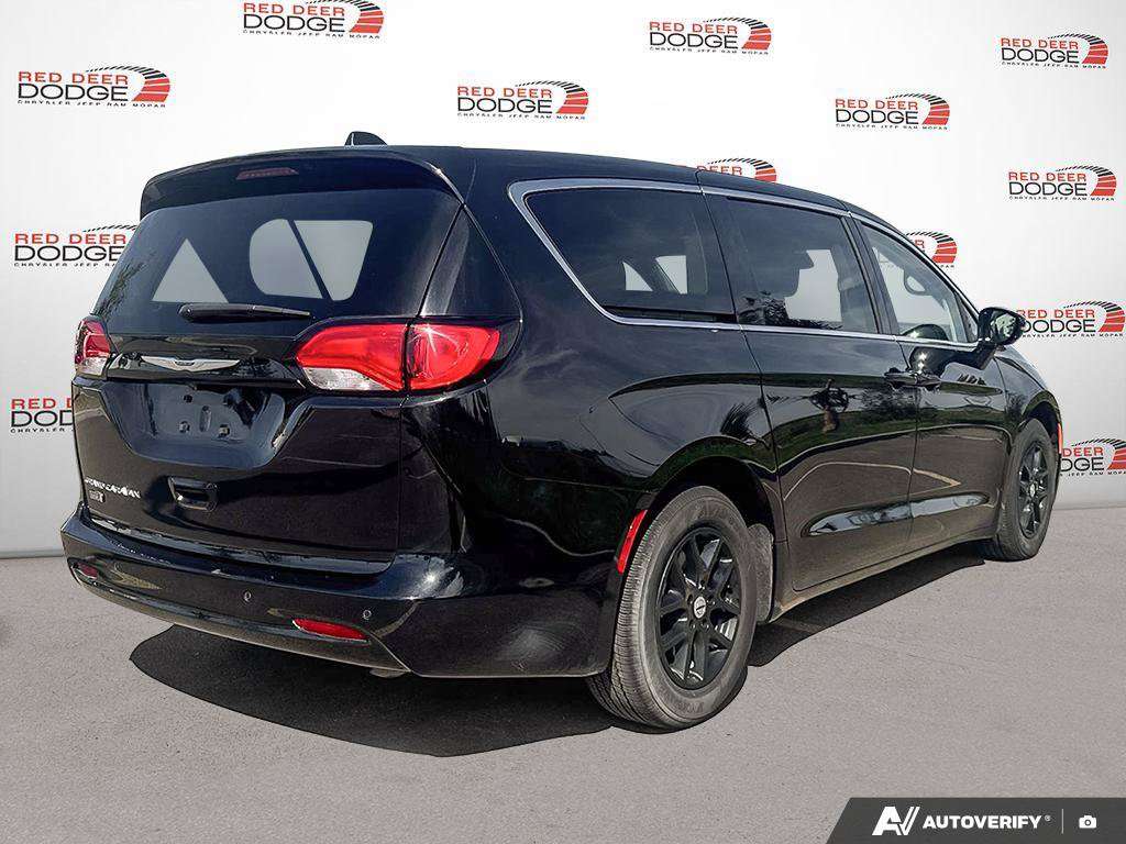 2024 Chrysler Grand Caravan SXT — снимка 1