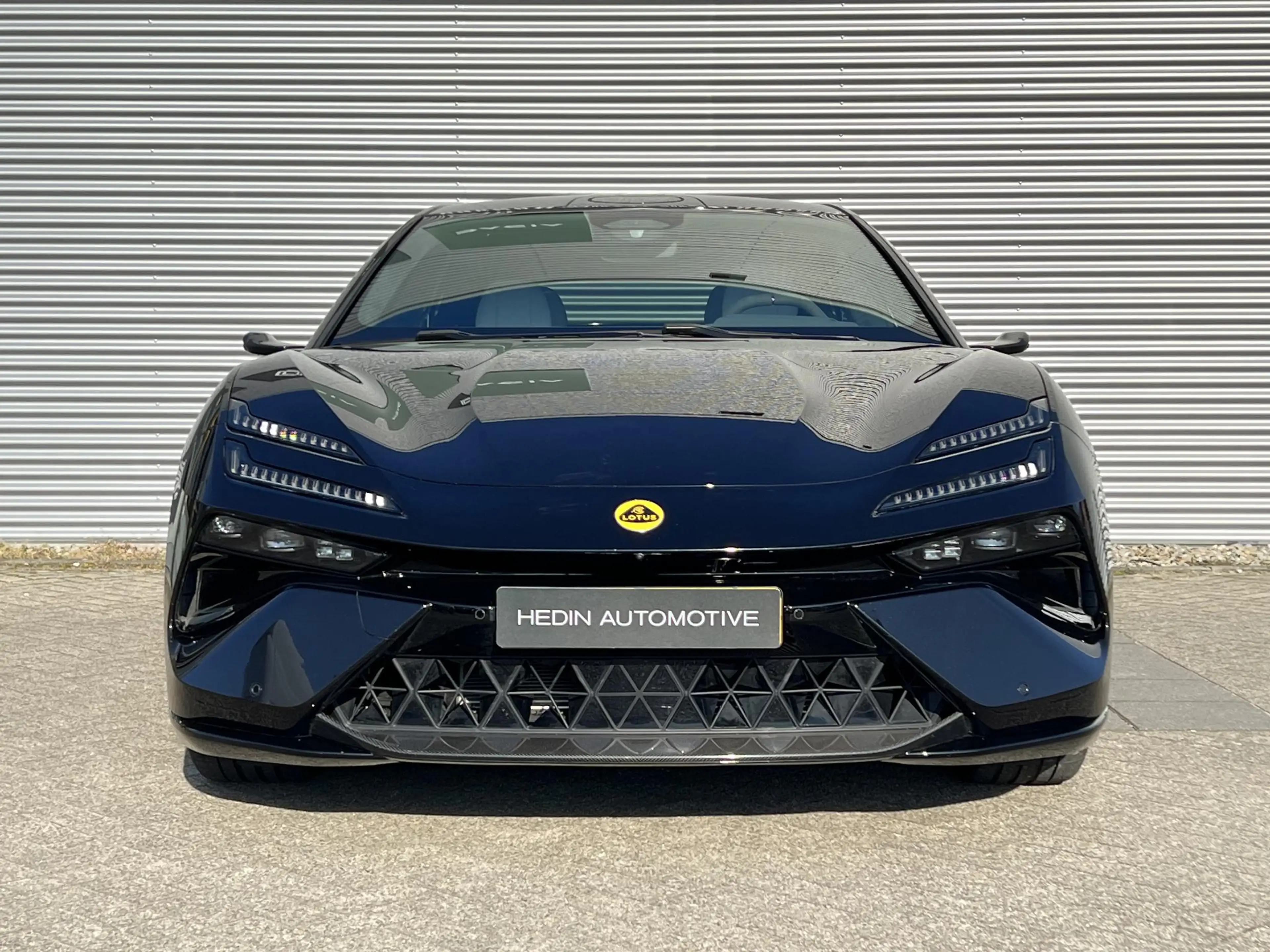 Lotus Emeya S 613pk | 21" velgen | Trekhaak | Carbon pakket | — photo 4