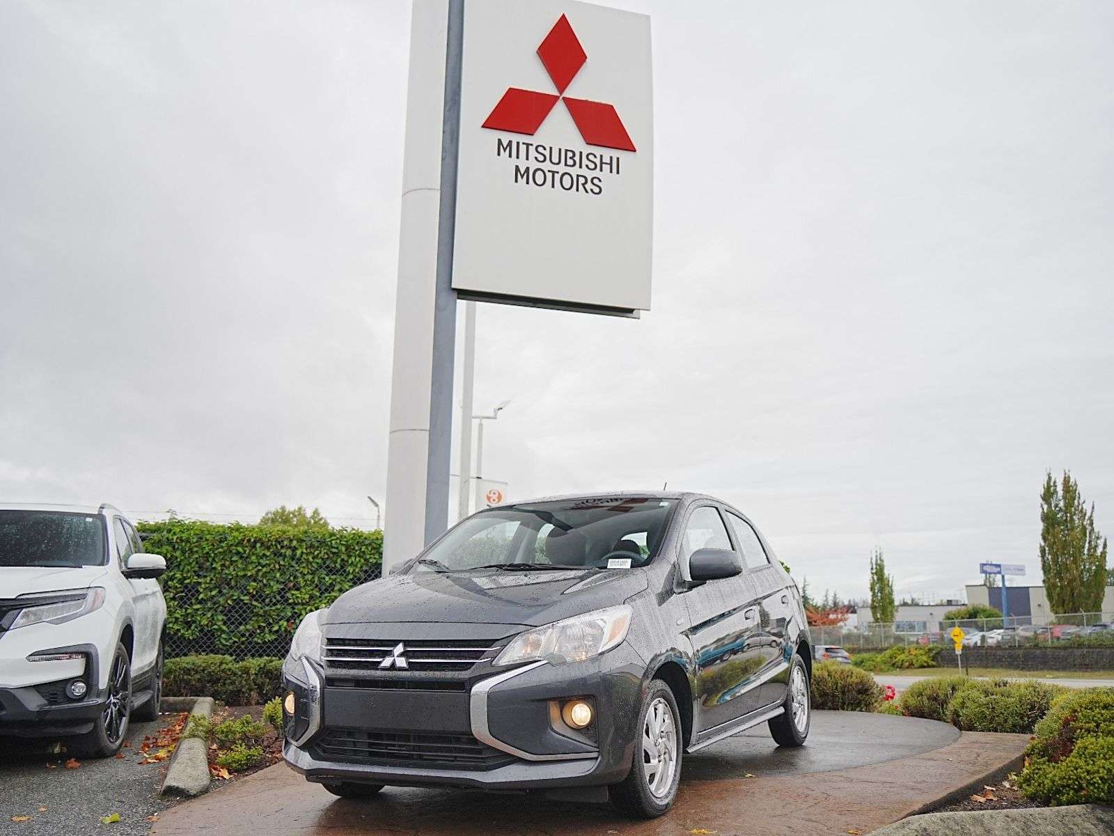2024 Mitsubishi Mirage ES | BC LOCAL (Rates from 0.90% Financing)