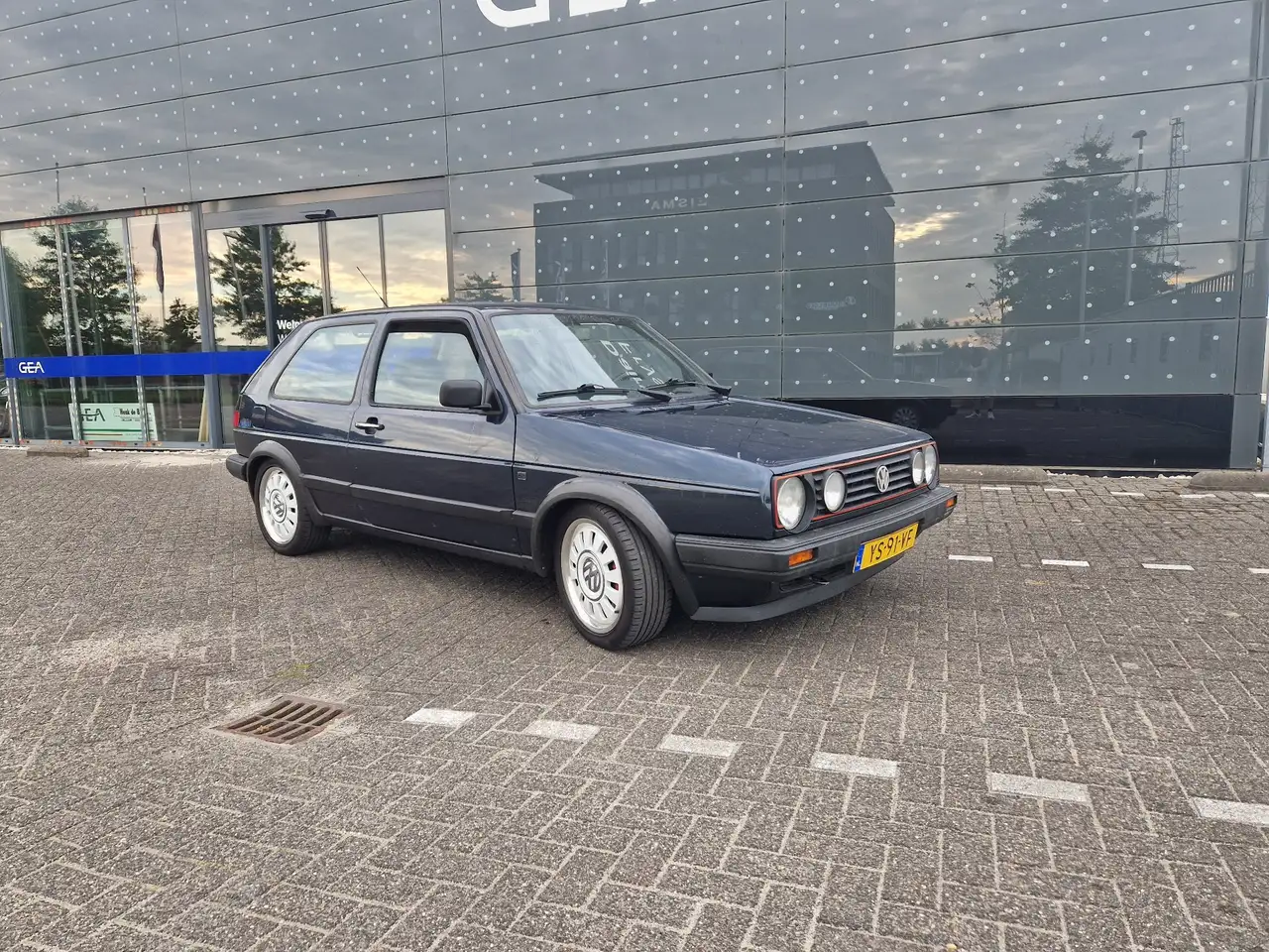 Volkswagen Golf 1.8 turbo, foto 2