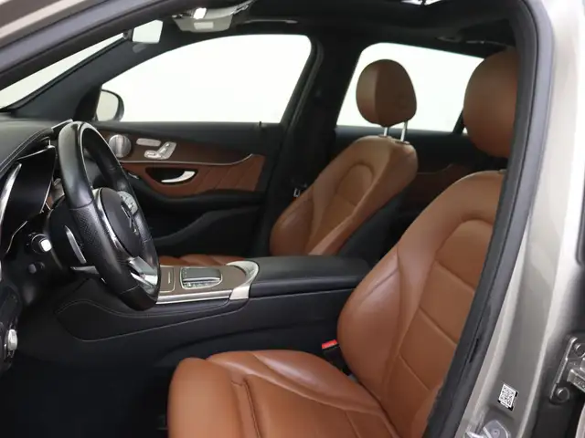 Mercedes-Benz GLC view 11