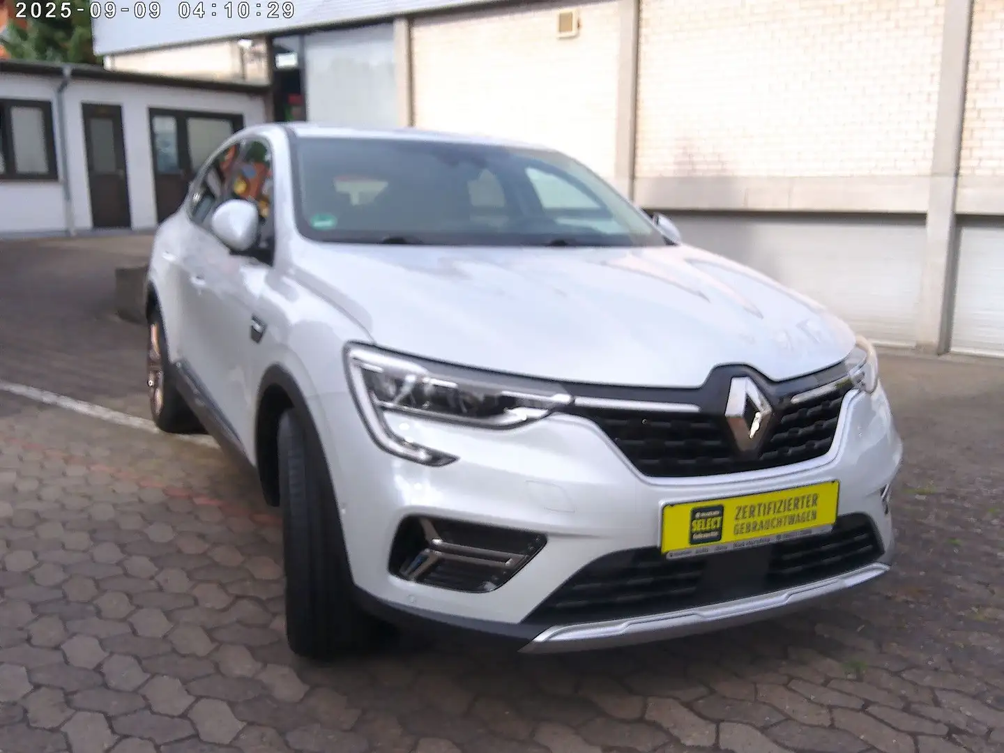 Renault Arkana Intens TCE 140 Automatik 1.Hd. unfallfrei Blanc - 1