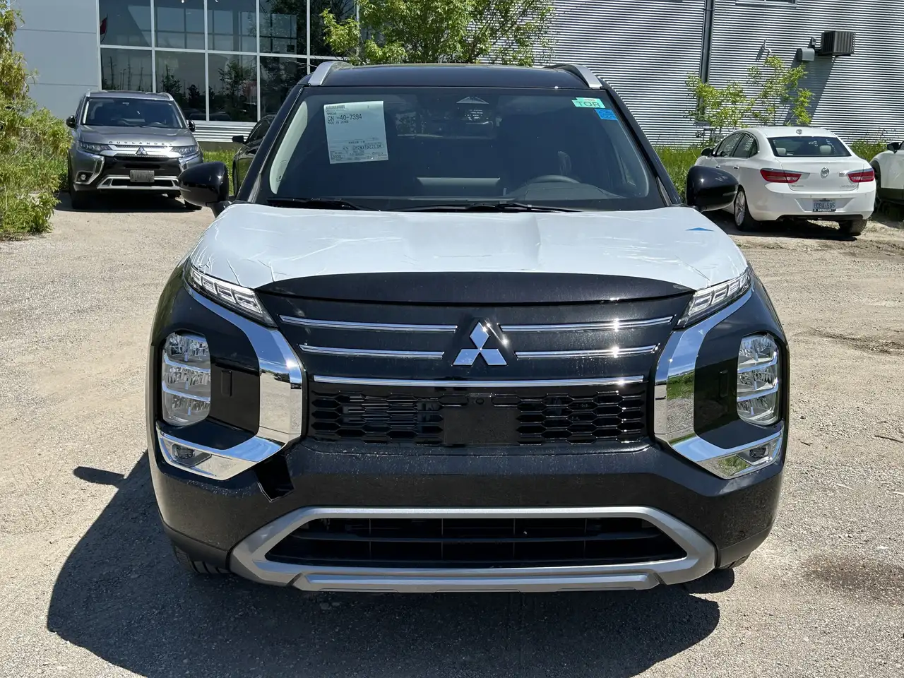 Mitsubishi Outlander снимка Mitsubishi Outlander
