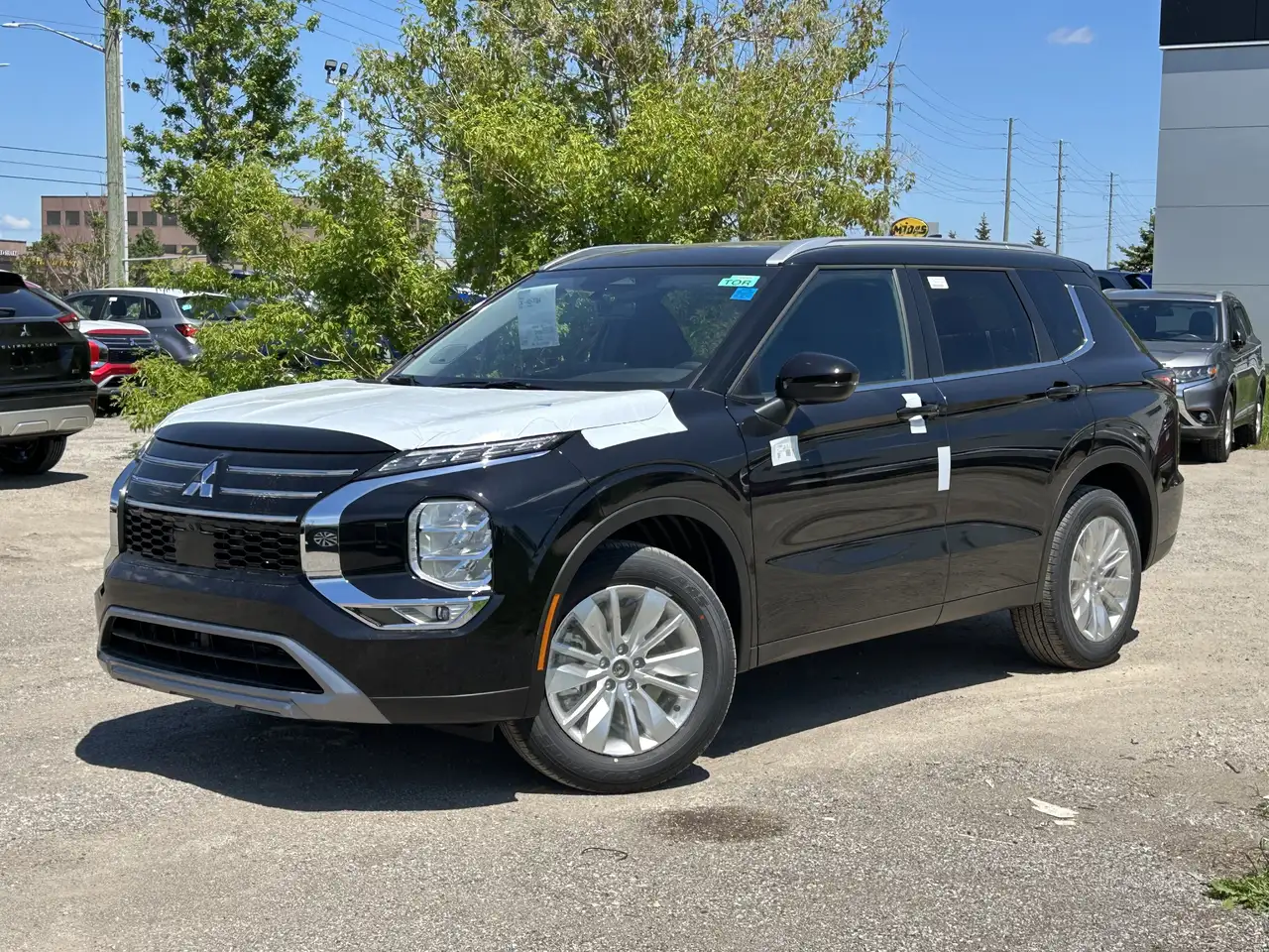 Mitsubishi Outlander снимка Mitsubishi Outlander