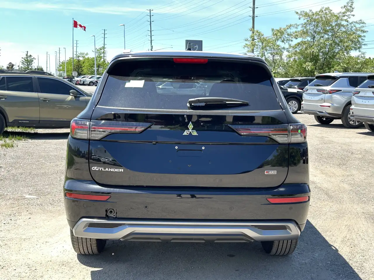 Mitsubishi Outlander снимка Mitsubishi Outlander