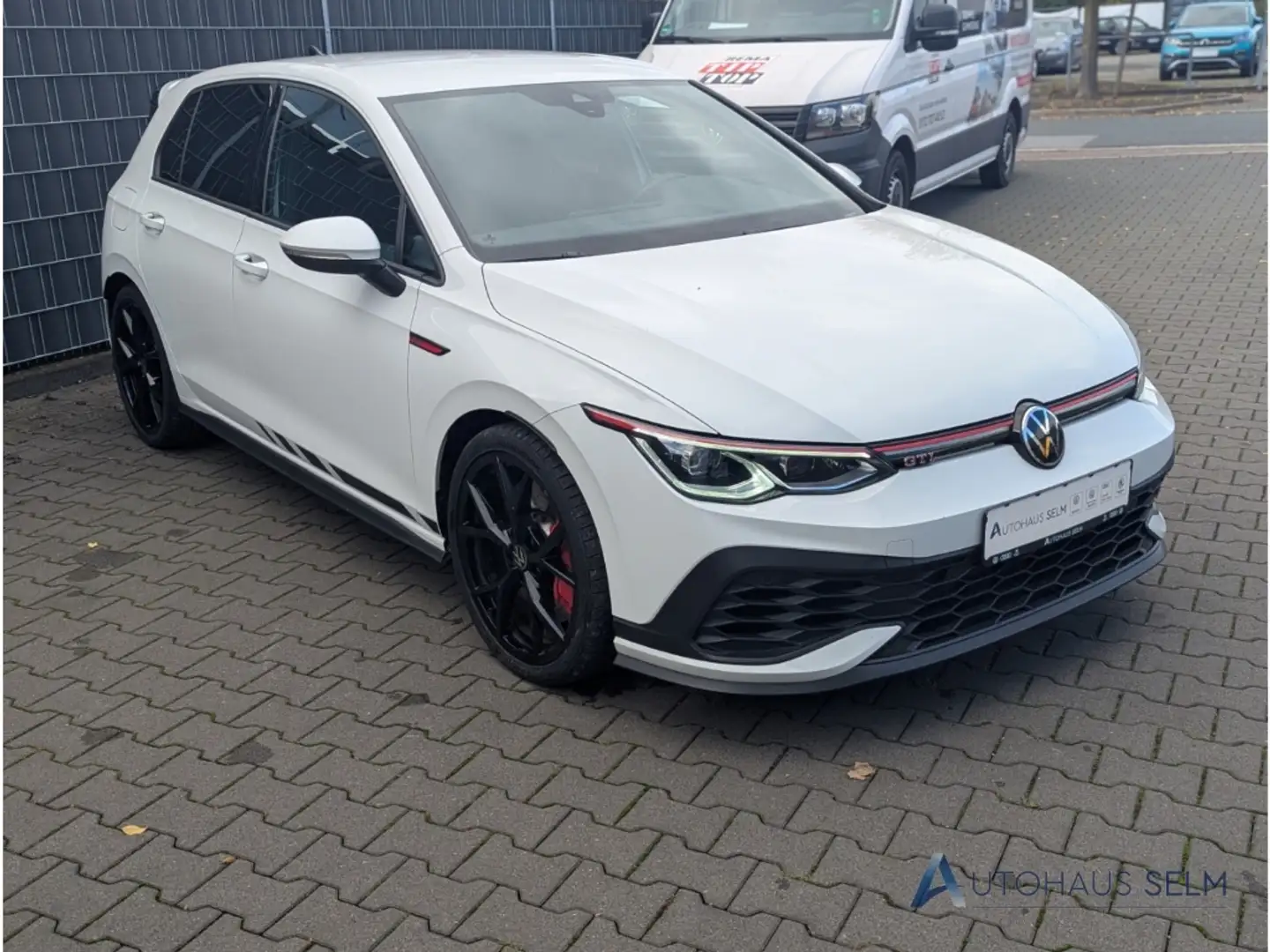 Volkswagen Golf VIII 2.0 TSI DSG GTI Clubsport Navi Leder LED Blanc - 2