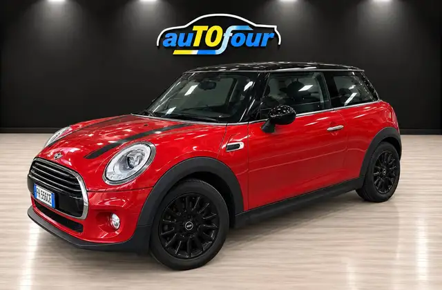 MINI Cooper D Mini IV F55-F56 1.5 Hype 115cv 3p