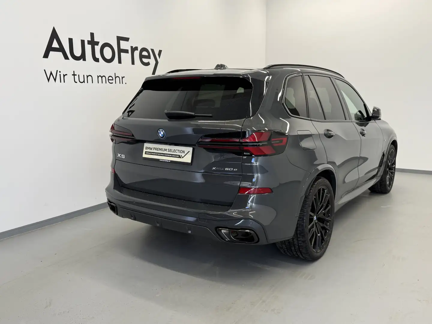 BMW X5 xDrive50e Grau - 2