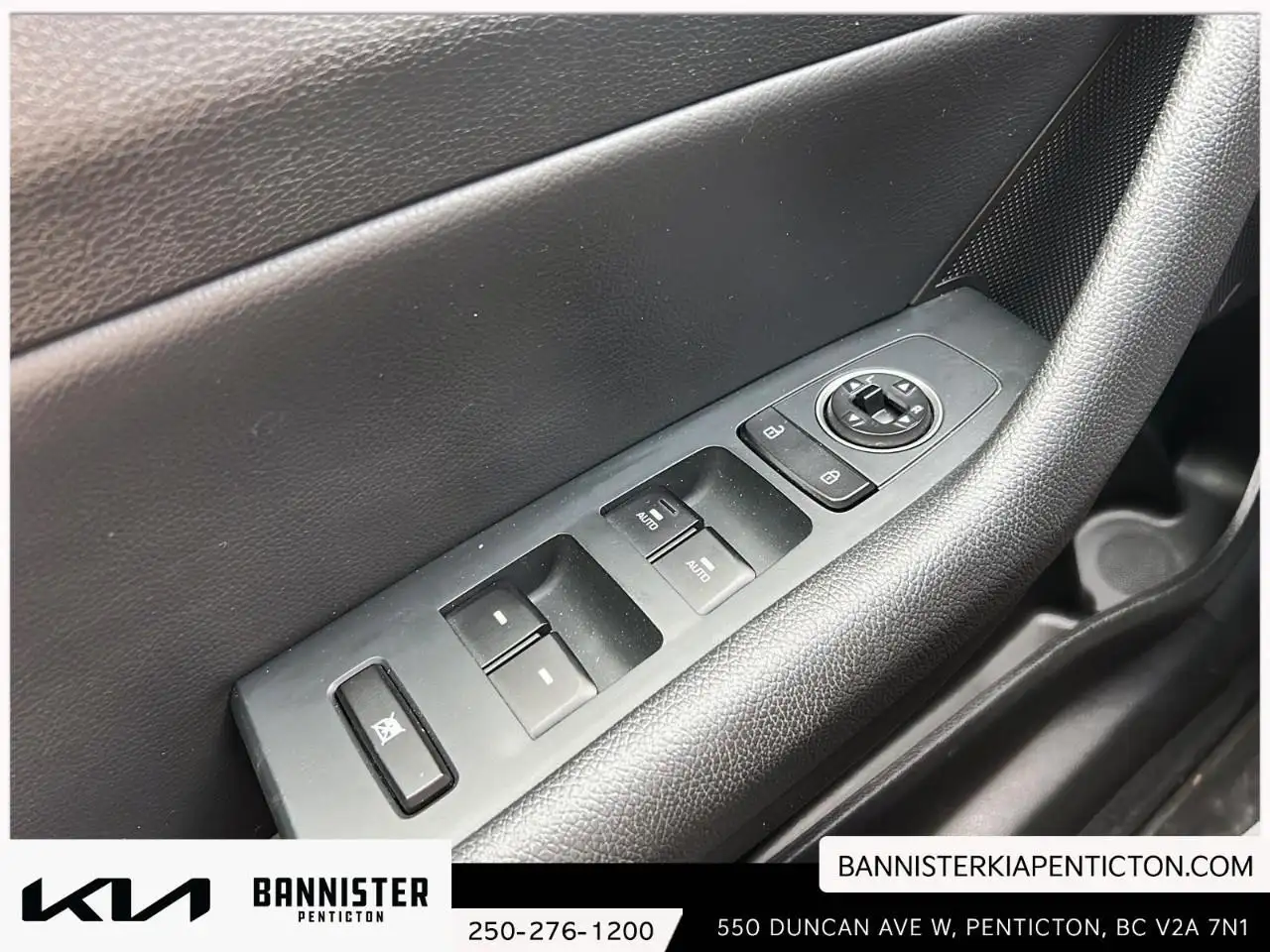 Hyundai SONATA снимка Hyundai SONATA