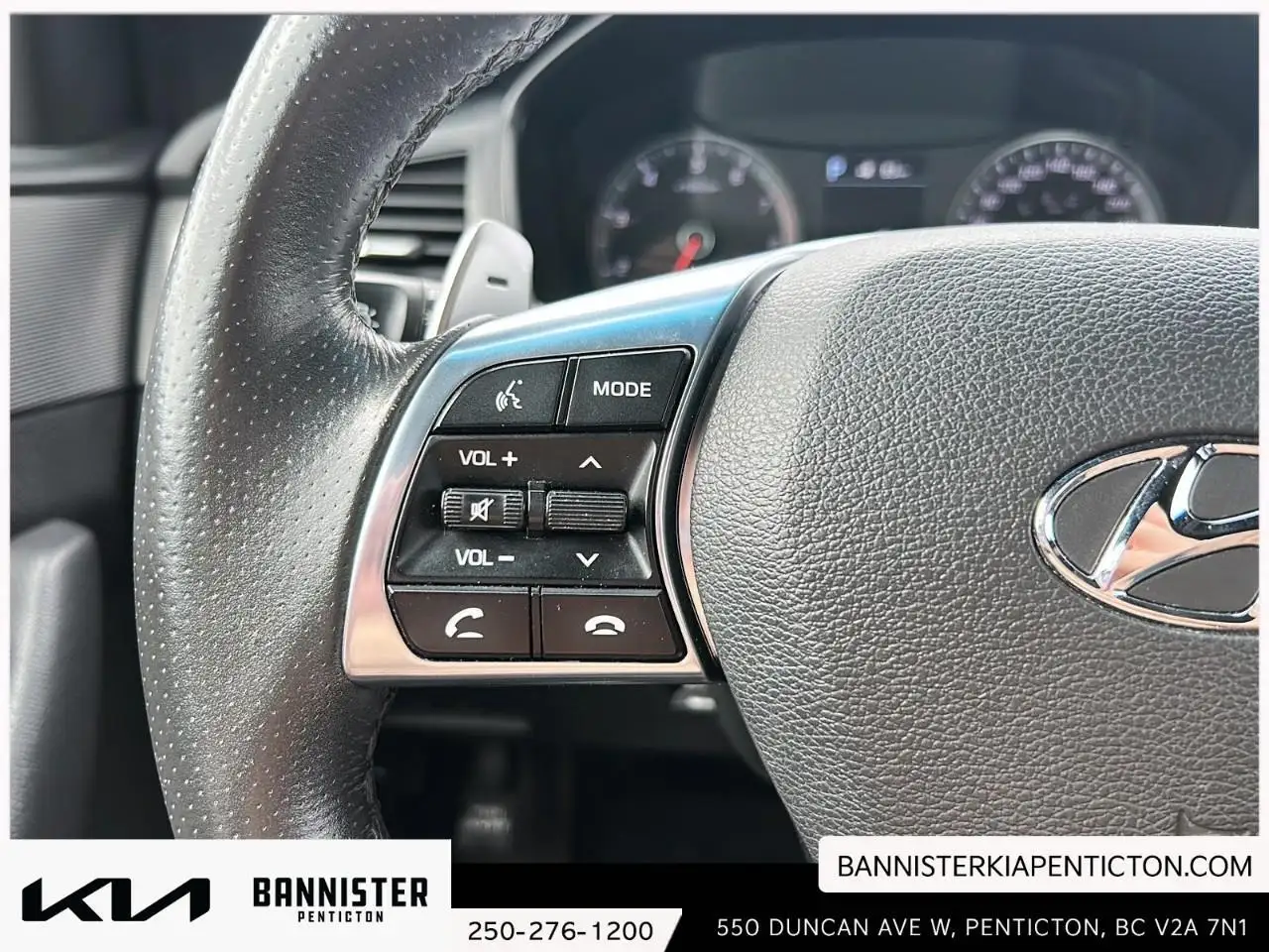 Hyundai SONATA снимка Hyundai SONATA