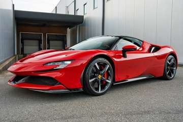 - Assetto Fiorano - Rosso Corsa - Full Carbon