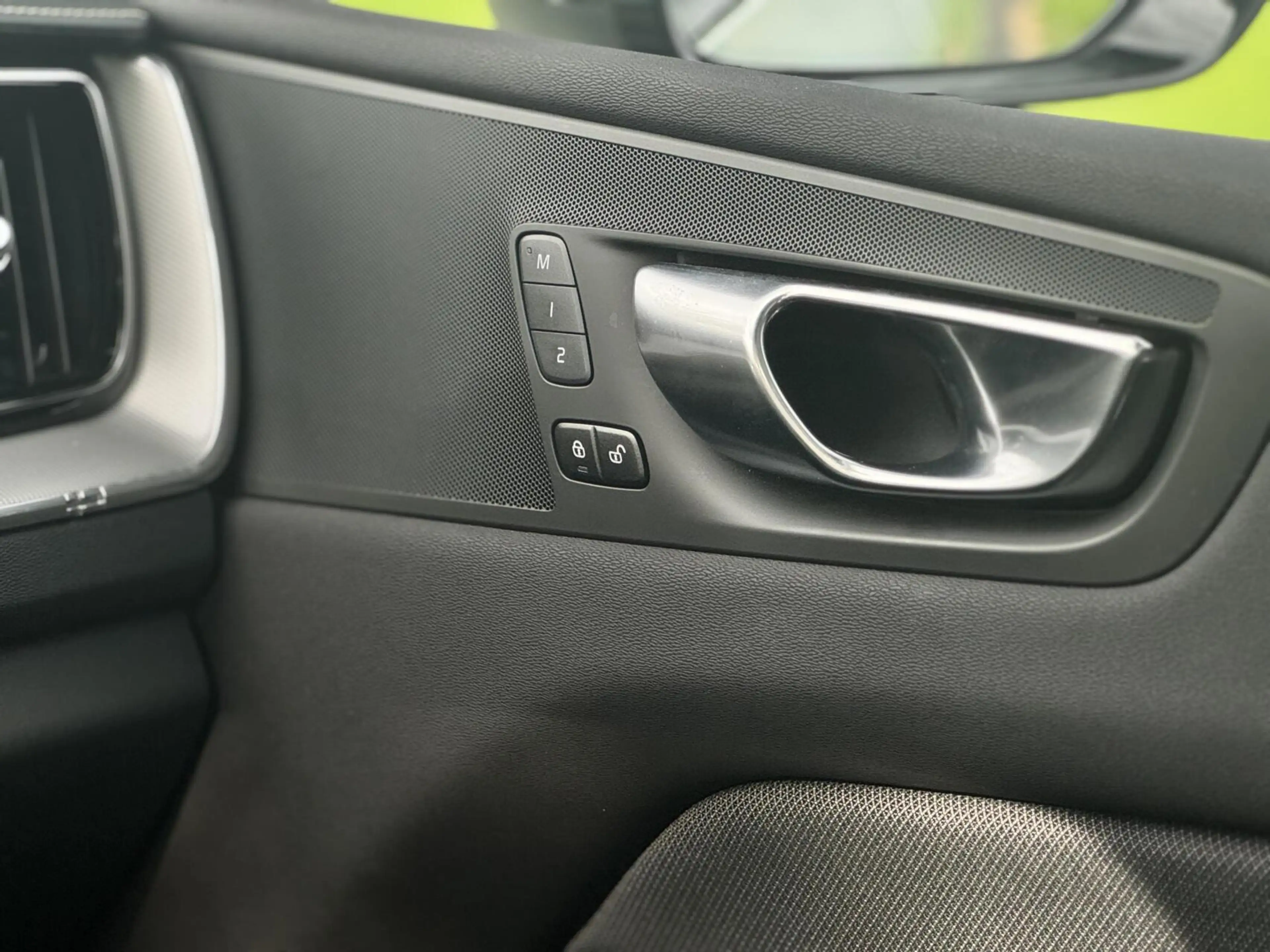 Volvo XC60 T6 Recharge R-Design|Pano|21”|ACC|Trekhaak|Memory| — photo 11
