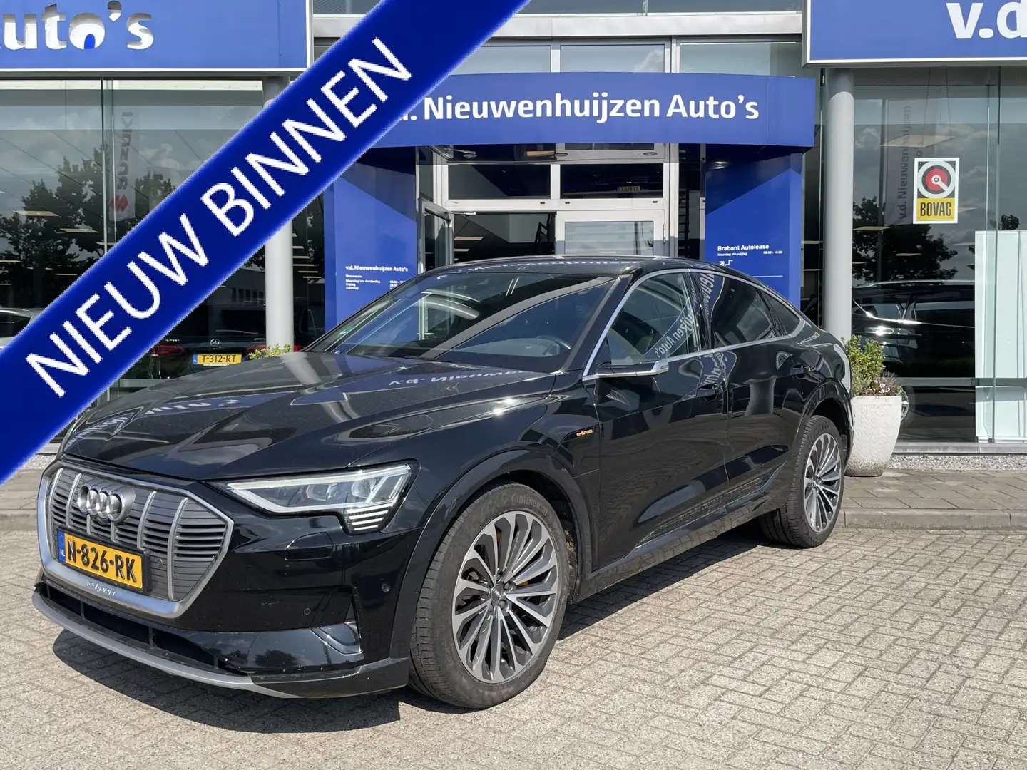 Audi e-tron Sportback 55 quattro Business edition Plus 95 kWh Zwart - 1