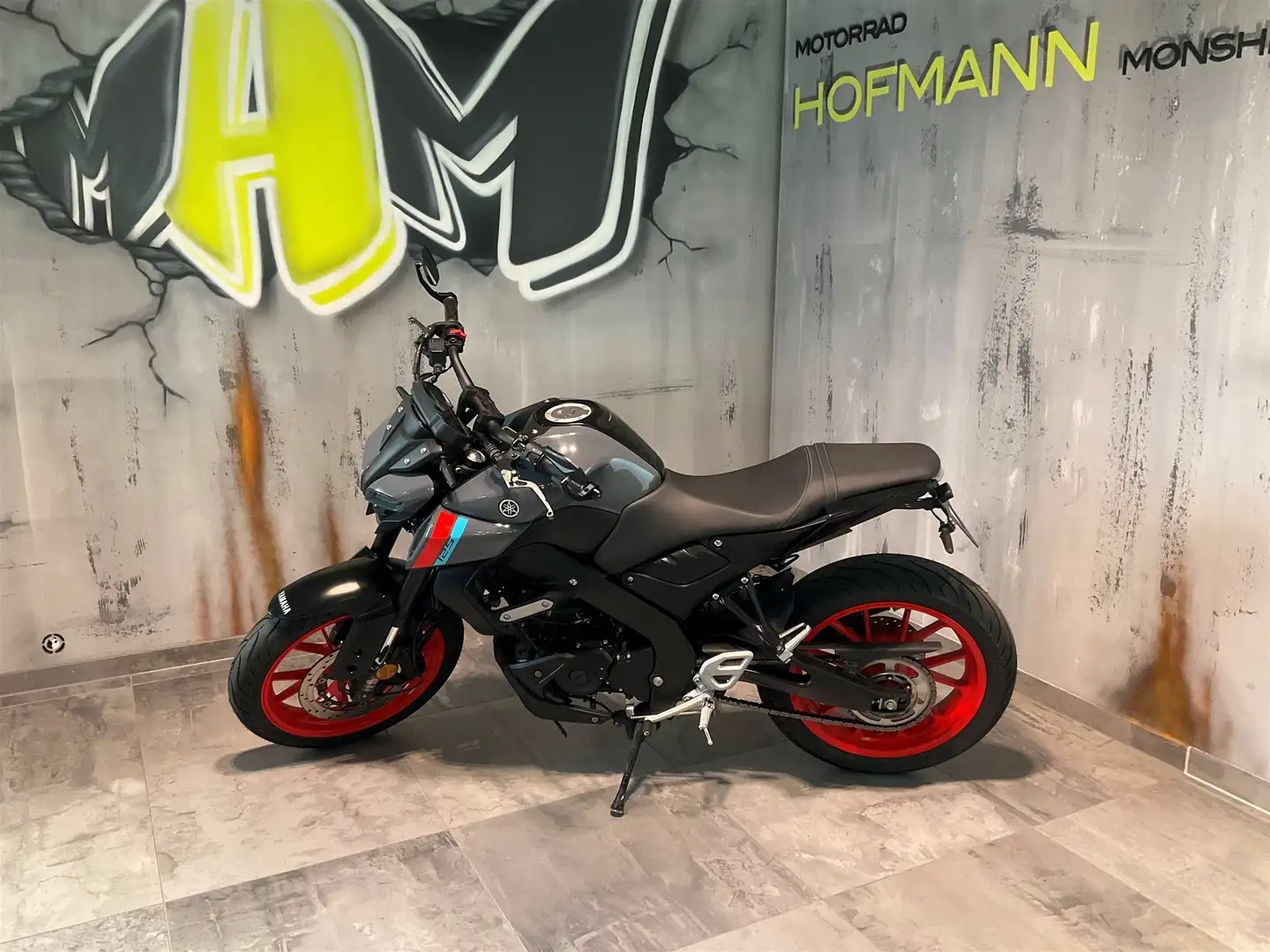 Yamaha MT-125 Negro - 2