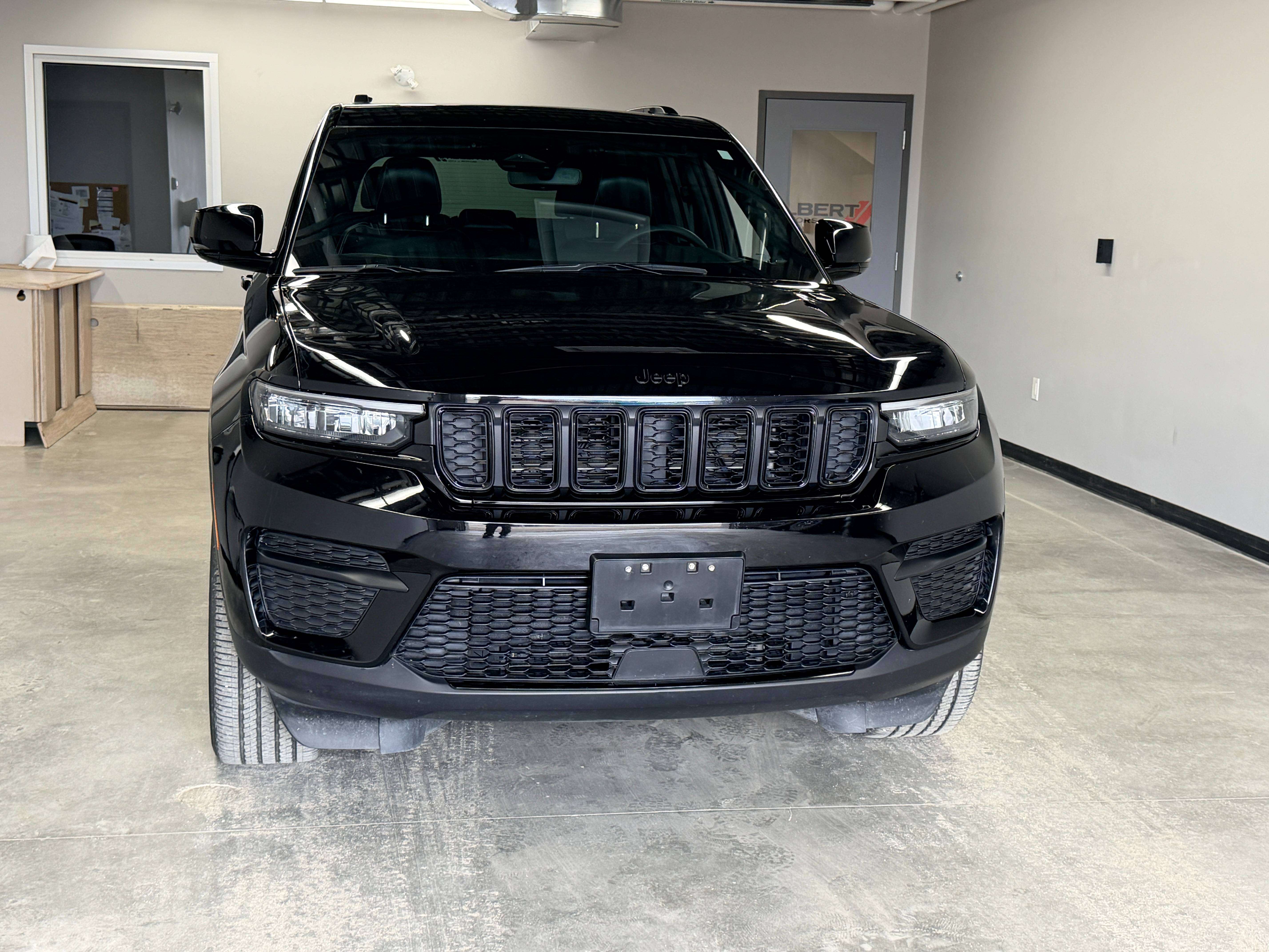 2024 Jeep Grand Cherokee