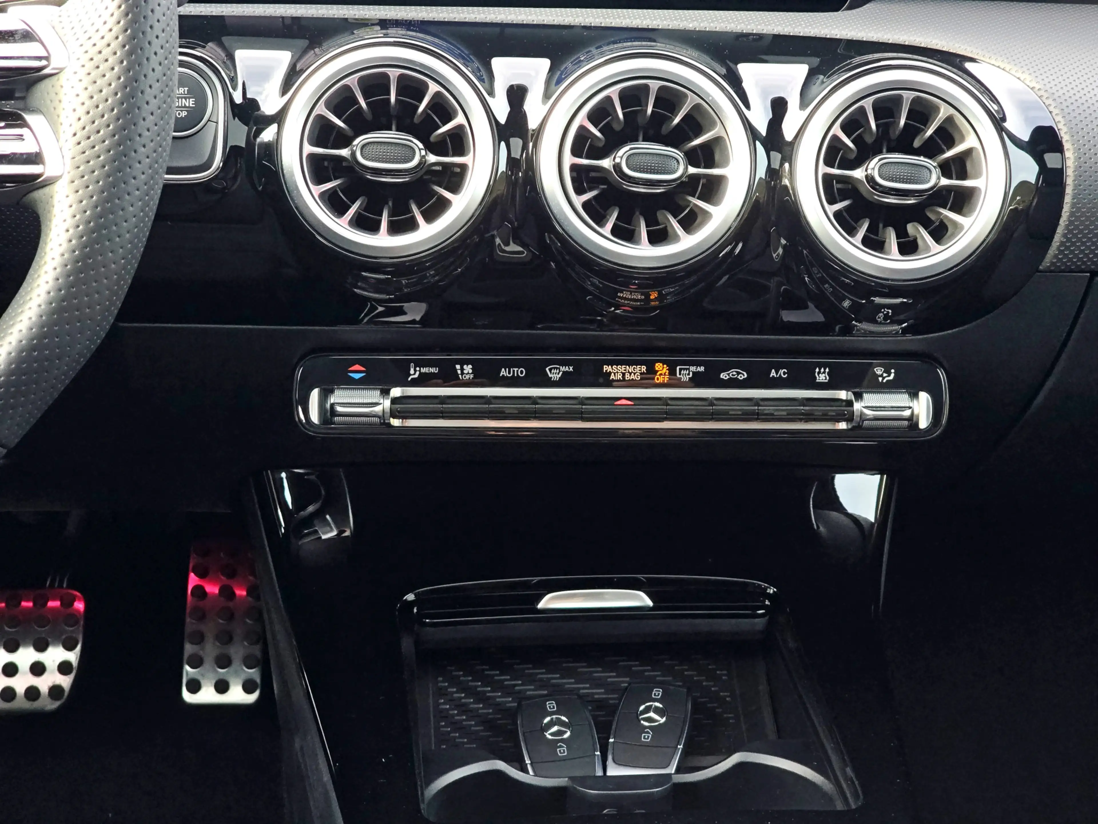 Mercedes-Benz A 250 e Star Edition AMG Line - 165 Pk - Euro 6 - Navi - — photo 20