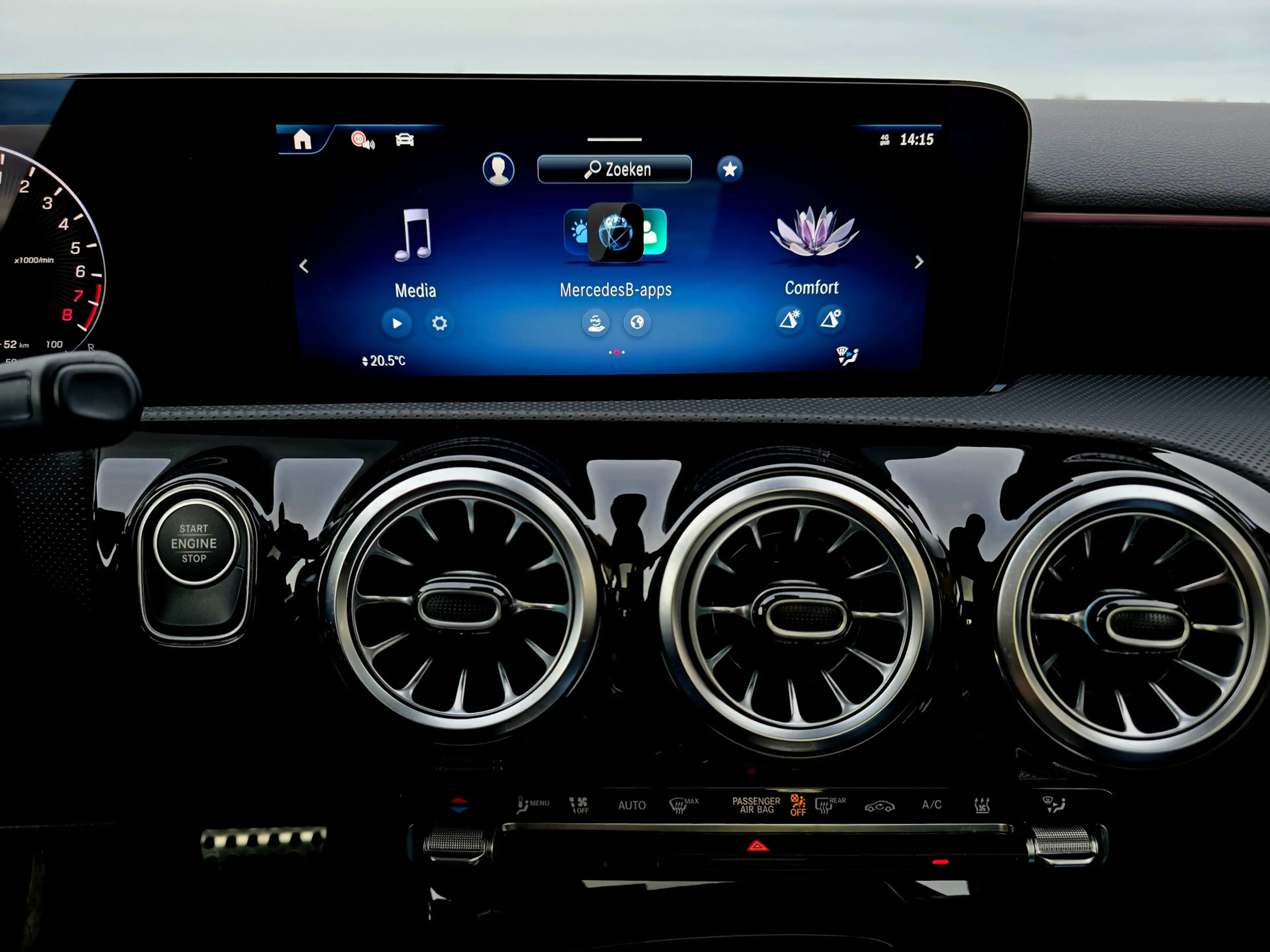 Mercedes-Benz A 250 e Star Edition AMG Line - 165 Pk - Euro 6 - Navi - — photo 47