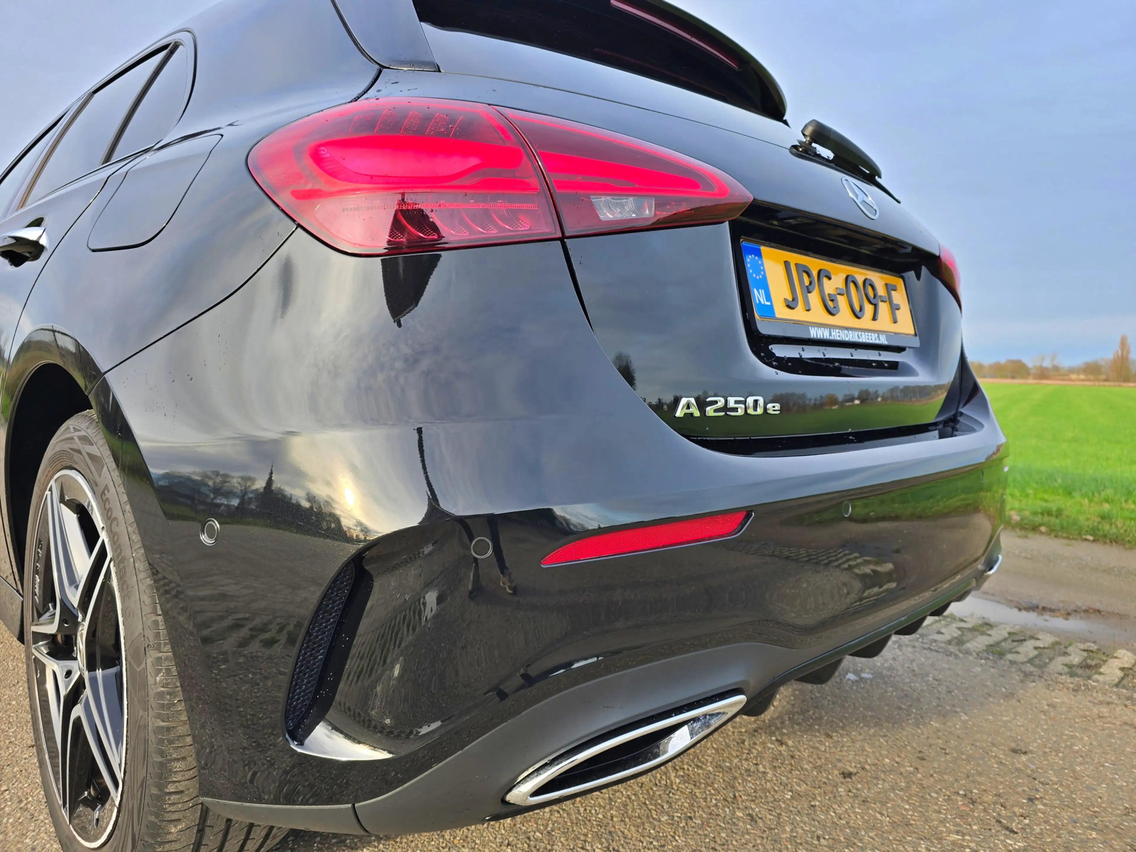 Mercedes-Benz A 250 e Star Edition AMG Line - 165 Pk - Euro 6 - Navi - — photo 4
