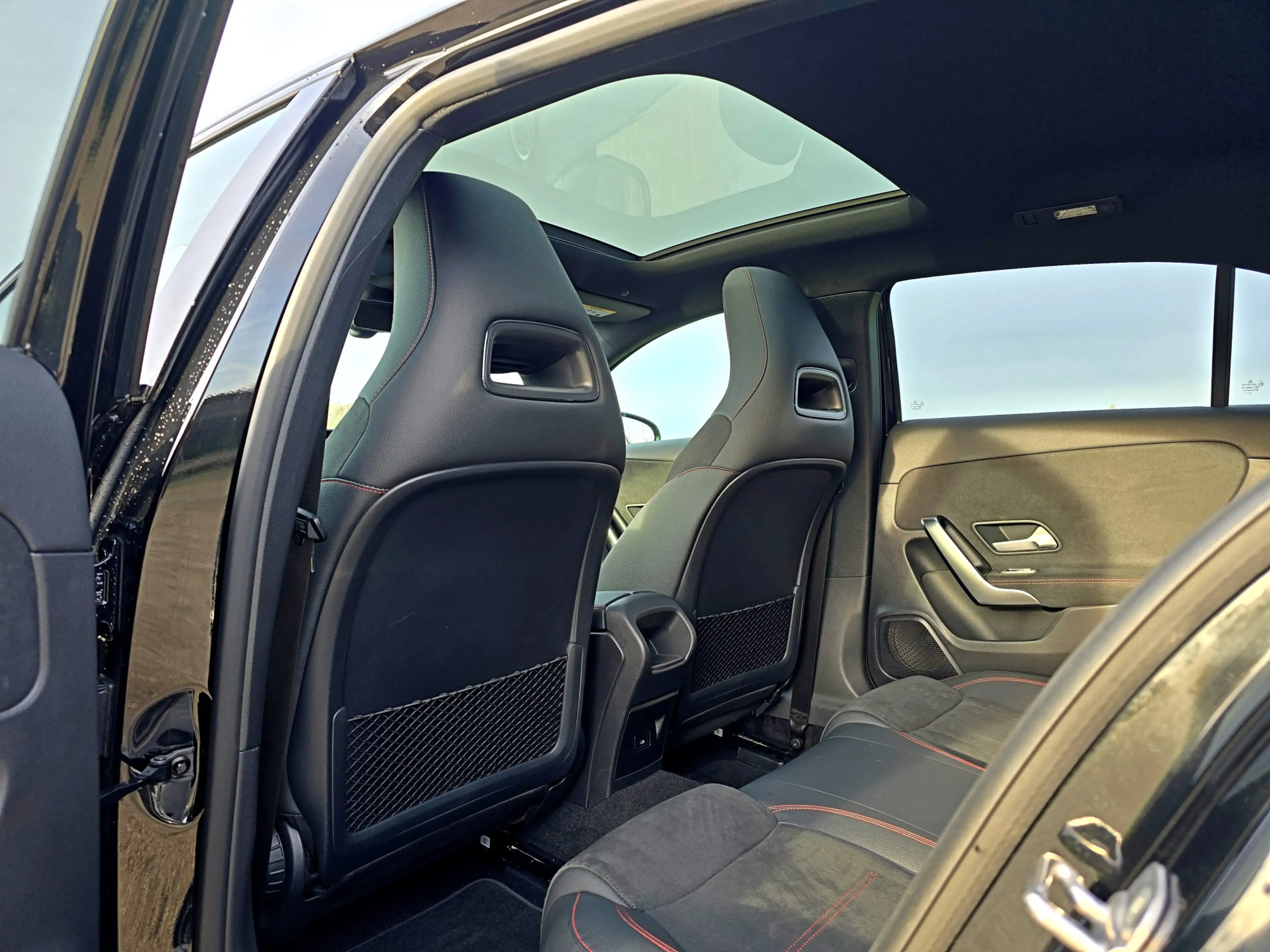 Mercedes-Benz A 250 e Star Edition AMG Line - 165 Pk - Euro 6 - Navi - — photo 36