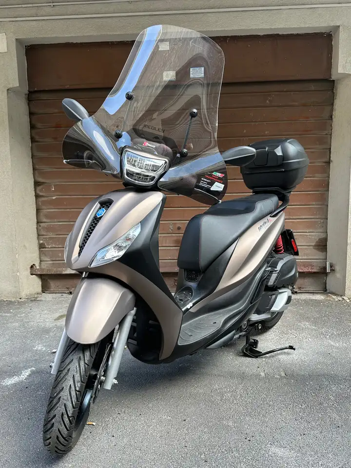 Piaggio Medley 125