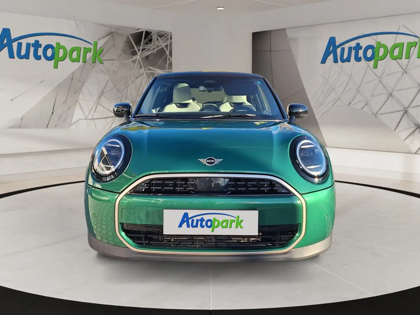 MINI Cooper Favoured Trim Vert - 2