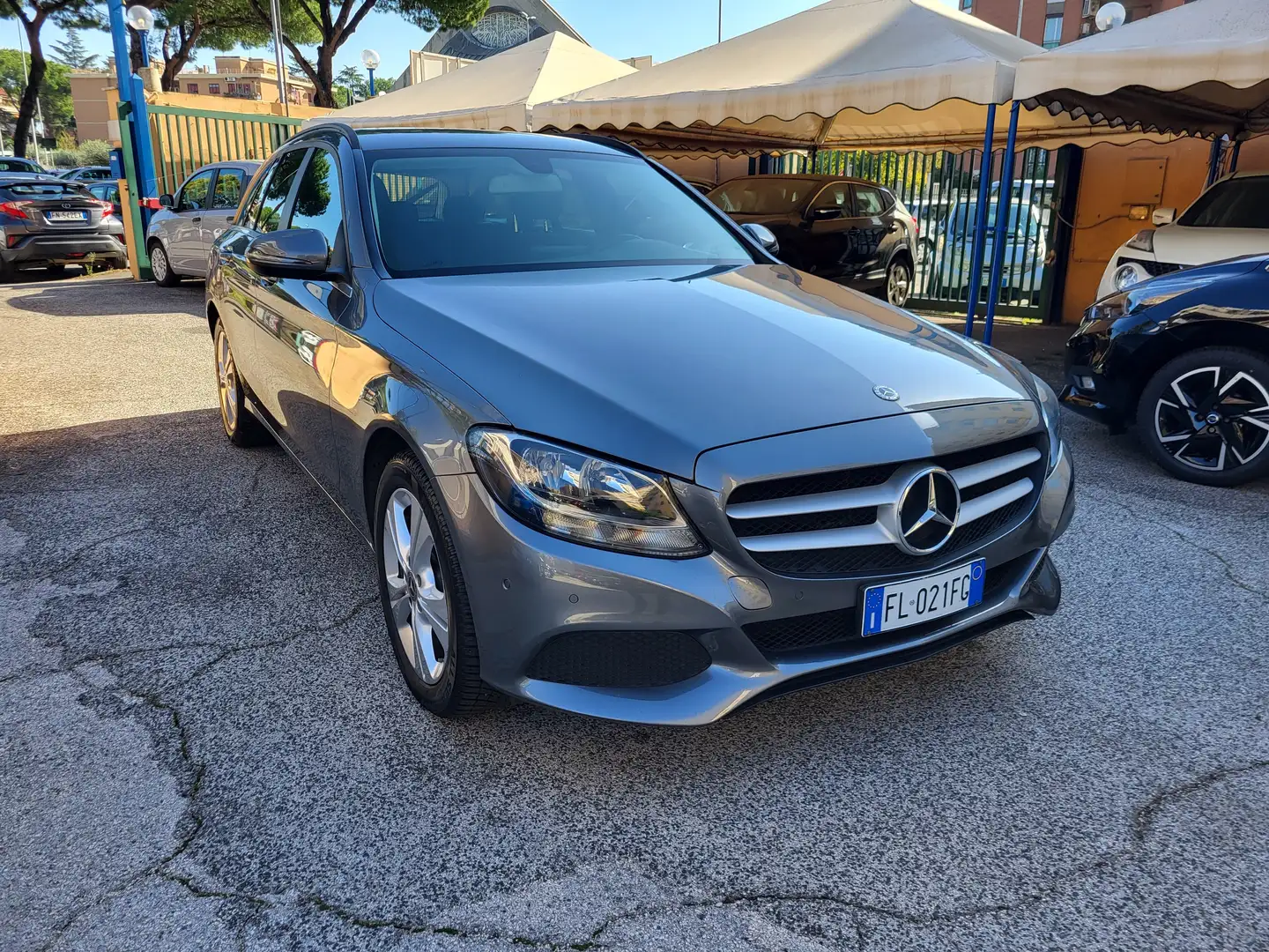 Mercedes-Benz C 200 C SW 200 d (bt) Executive auto Gris - 1