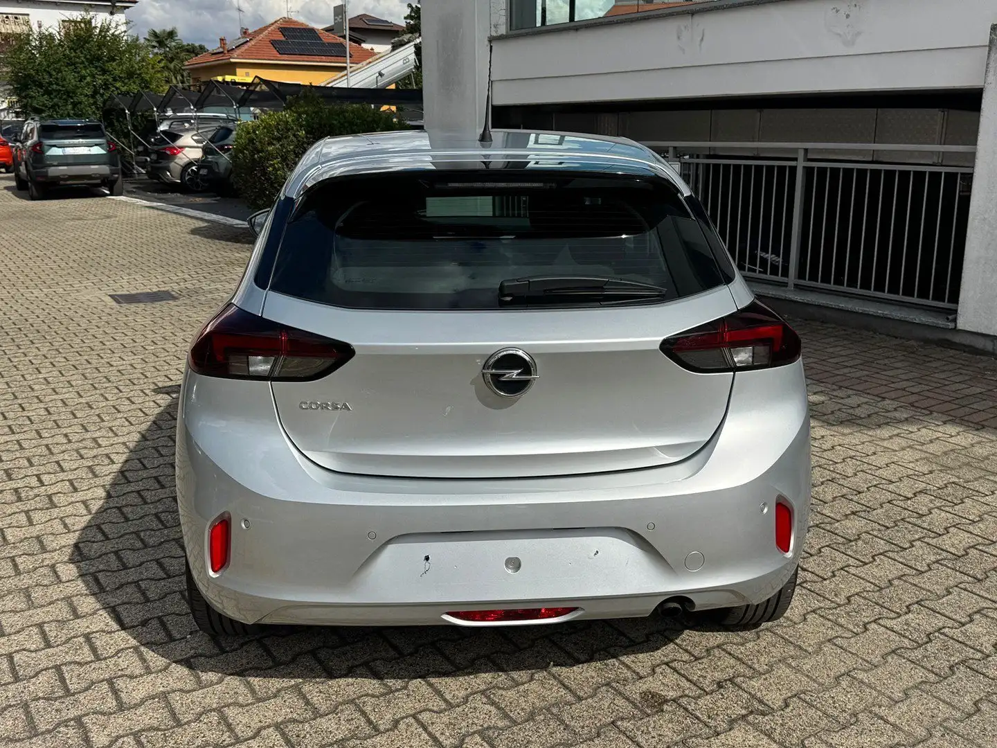 Opel Corsa 5 Porte 1.2 75cv Elegance S&S 1.2 Elegance s&s 75 Grigio - 2