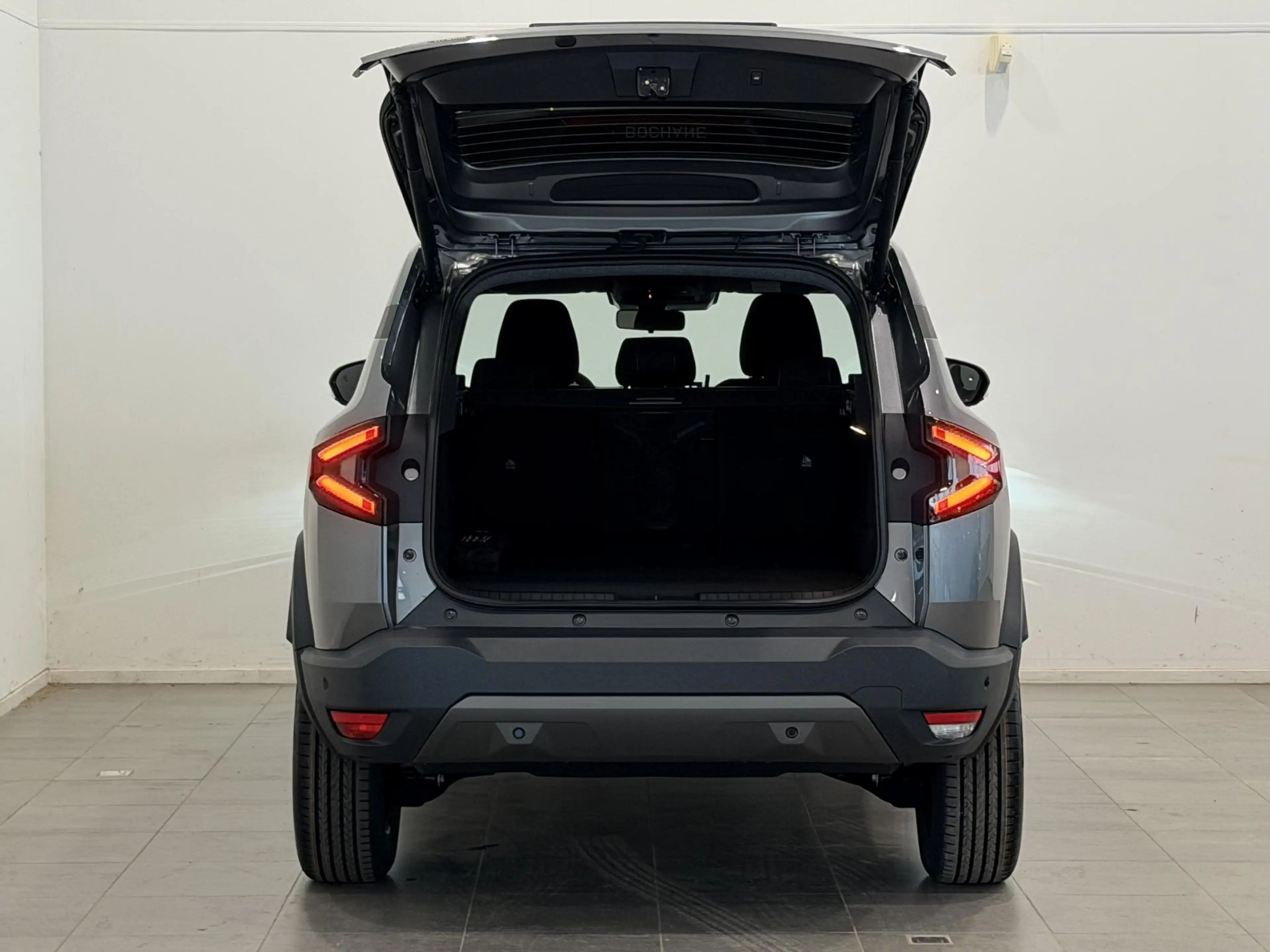 Dacia Bigster 1.8 Hybrid 155 Journey | DEMO | Pack Assist | Pack — photo 30