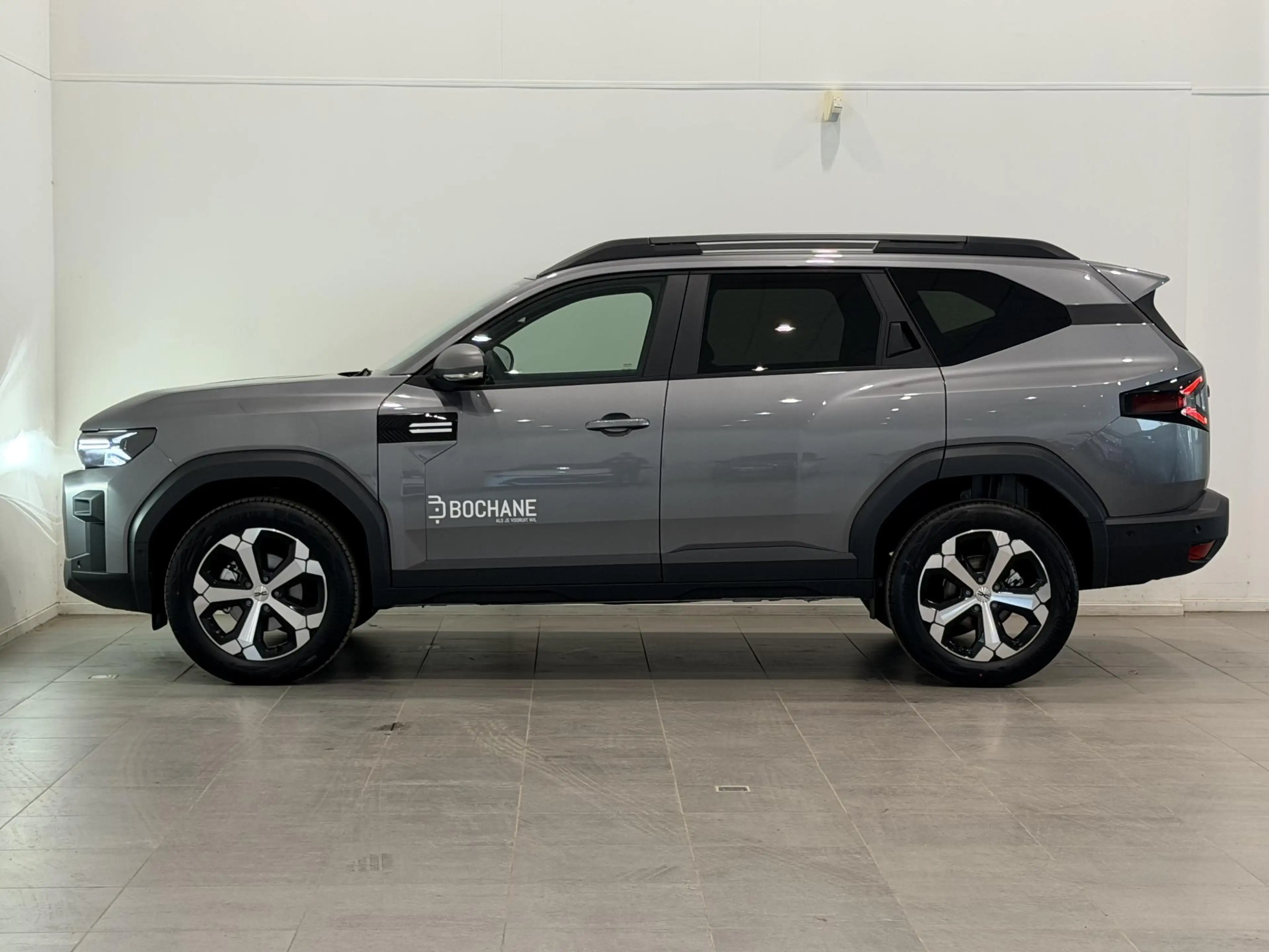 Dacia Bigster 1.8 Hybrid 155 Journey | DEMO | Pack Assist | Pack — photo 15