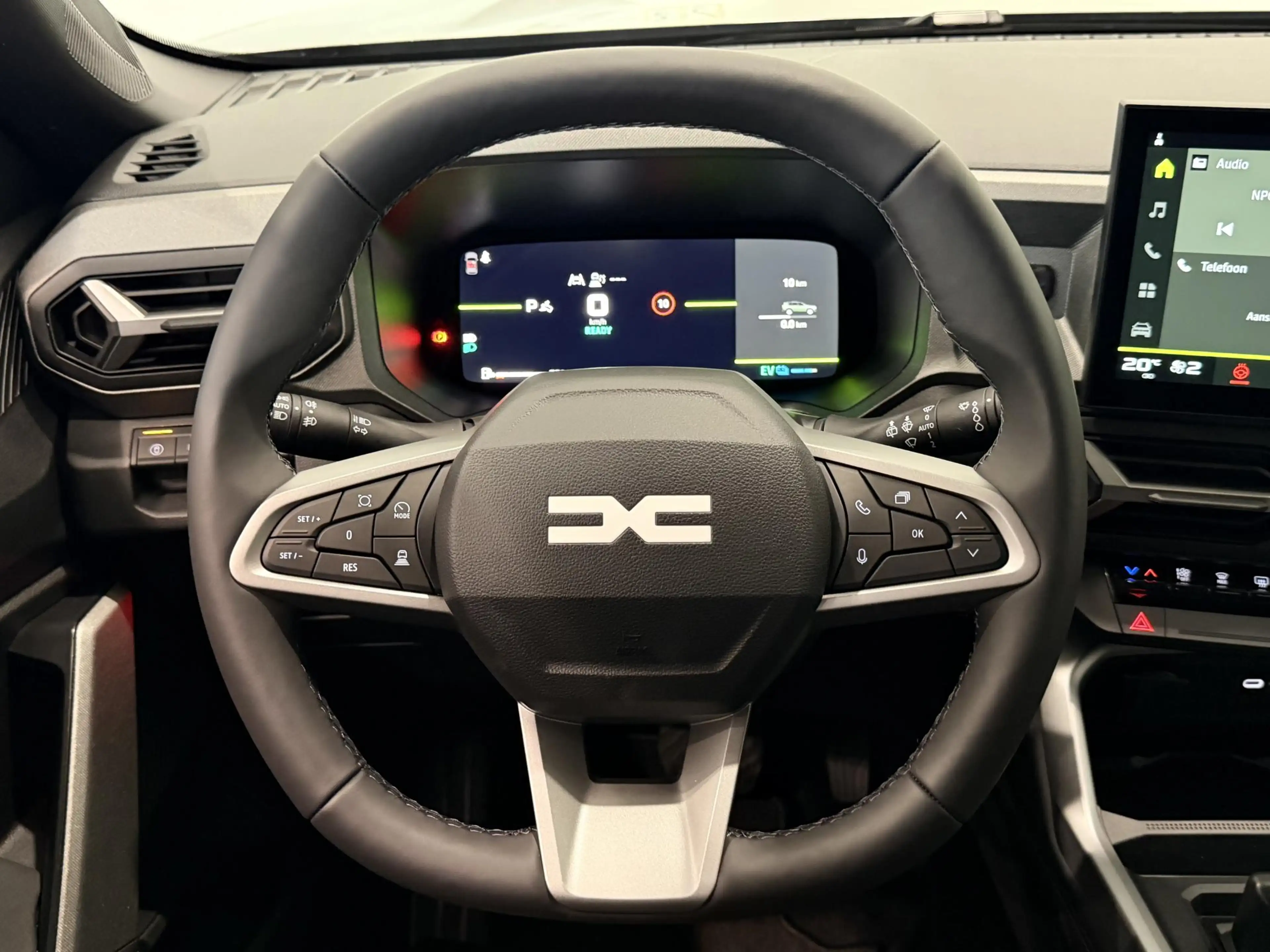 Dacia Bigster 1.8 Hybrid 155 Journey | DEMO | Pack Assist | Pack — photo 33