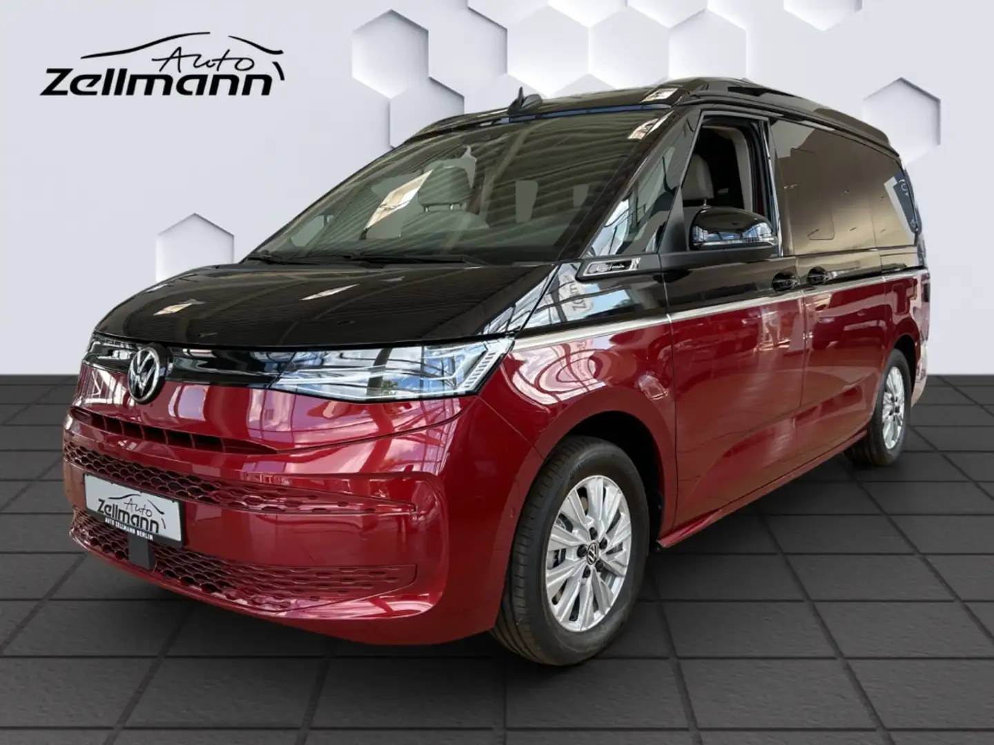 Volkswagen T7 California Coast 2,0l TSI DSG StandHZG AHK-klappbar Navi digi Černá - 1